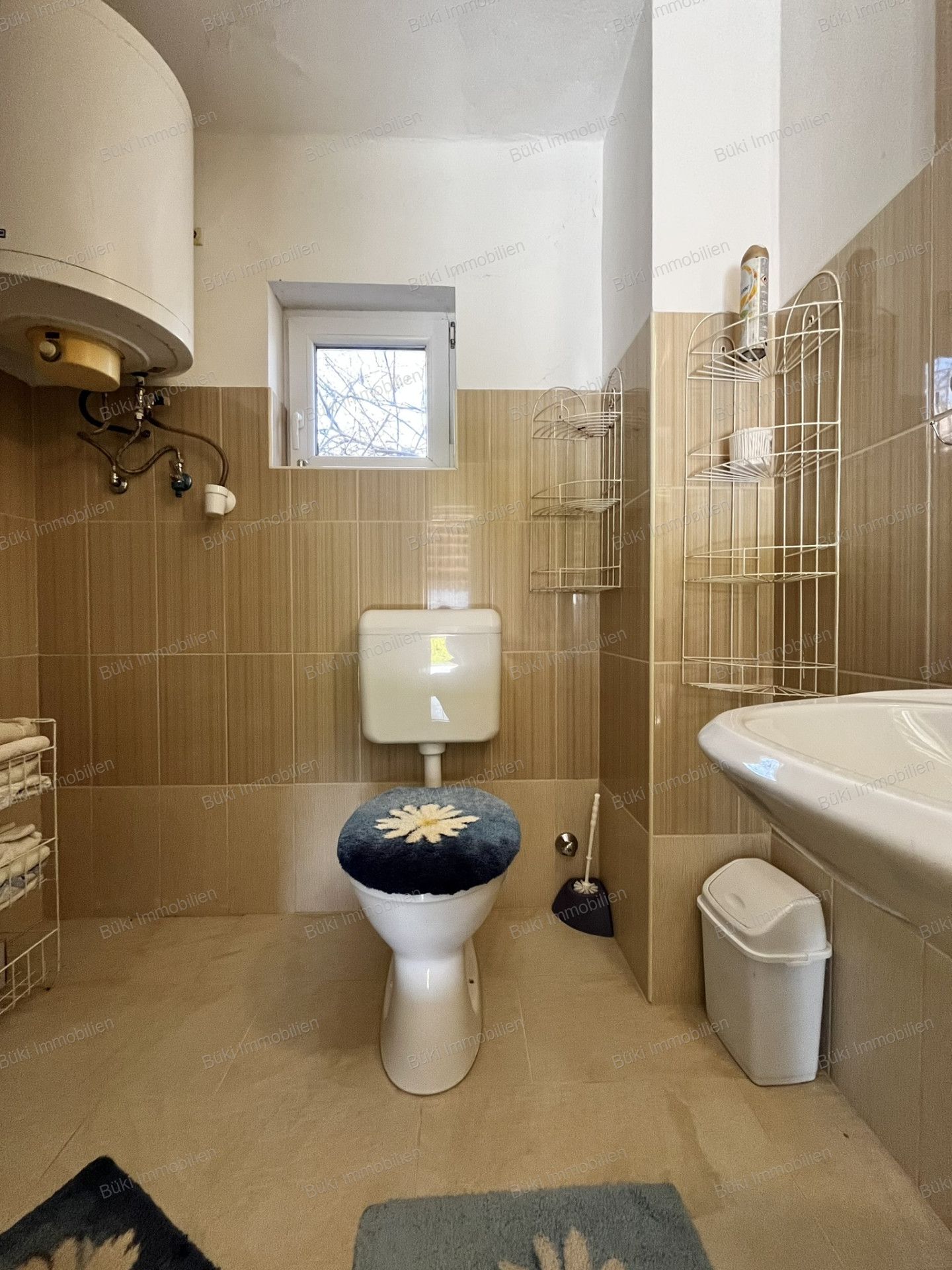 A fájl már létezik a célhelyen: import/kepek/vizjeles_5719626.jpg
For sale house Miskolc  160 m<sup>2</sup> 59.5 millió Ft
