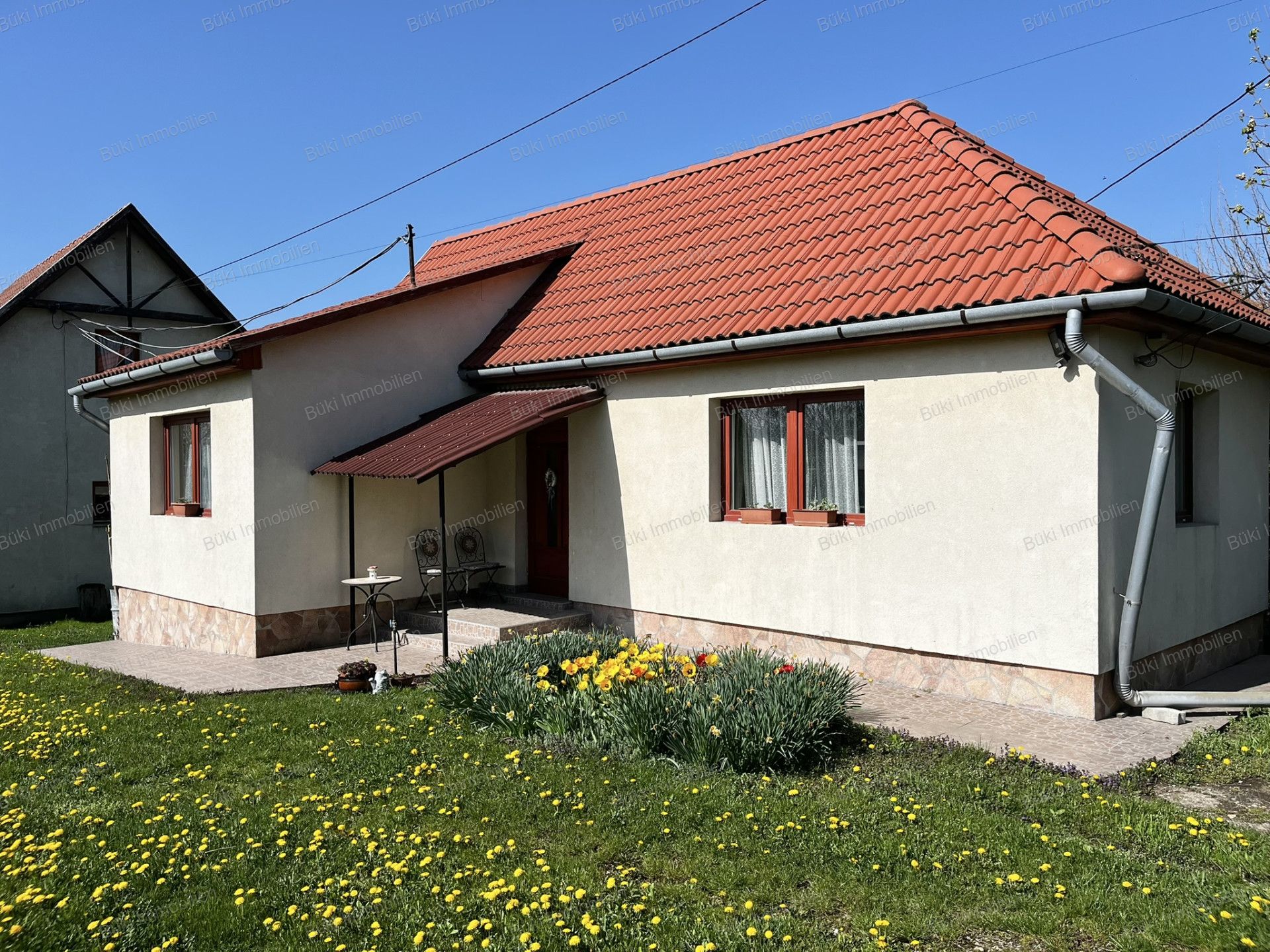 A fájl már létezik a célhelyen: import/kepek/vizjeles_5719628.jpg
For sale house Miskolc  160 m<sup>2</sup> 59.5 millió Ft