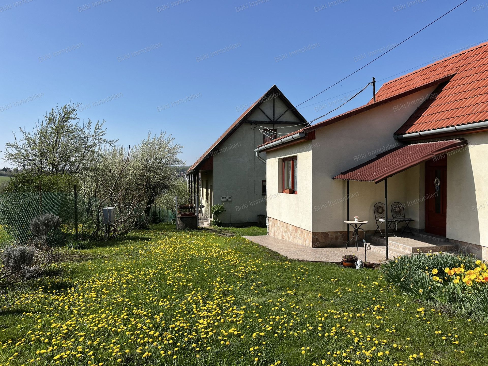 A fájl már létezik a célhelyen: import/kepek/vizjeles_5719629.jpg
For sale house Miskolc  160 m<sup>2</sup> 59.5 millió Ft