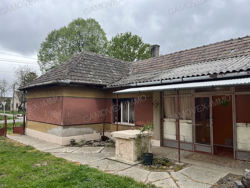 A fájl már létezik a célhelyen: import/kepek/vizjeles_5724534.jpg
Eladó Családi ház Böhönye  92 m<sup>2</sup> 19.99 millió Ft
