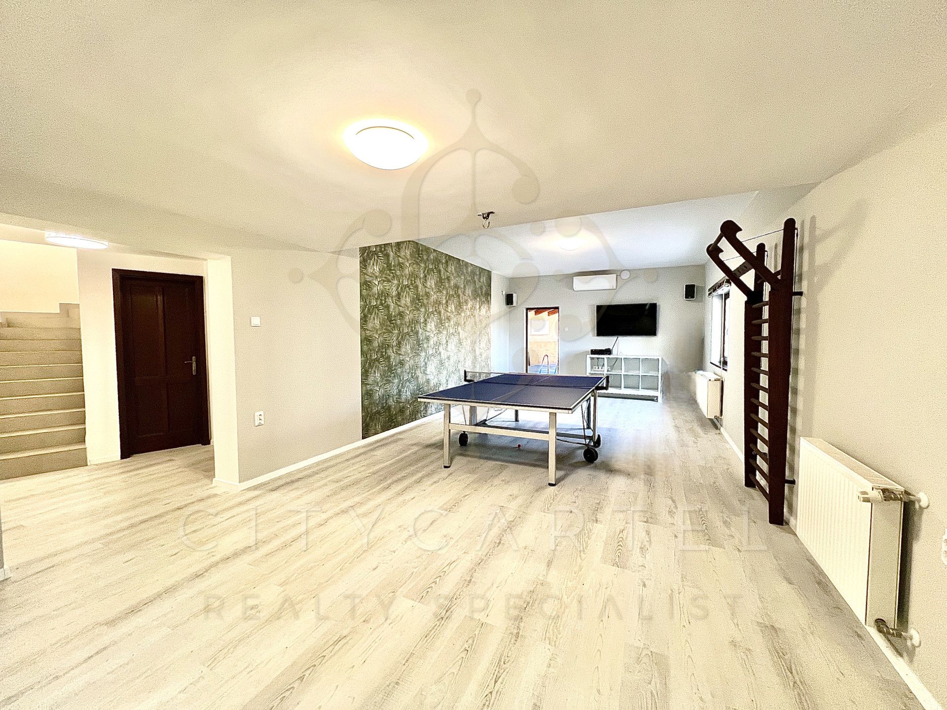 A fájl már létezik a célhelyen: import/kepek/vizjeles_5726030.jpg
For sale house Csomád  360 m<sup>2</sup> 319 millió Ft