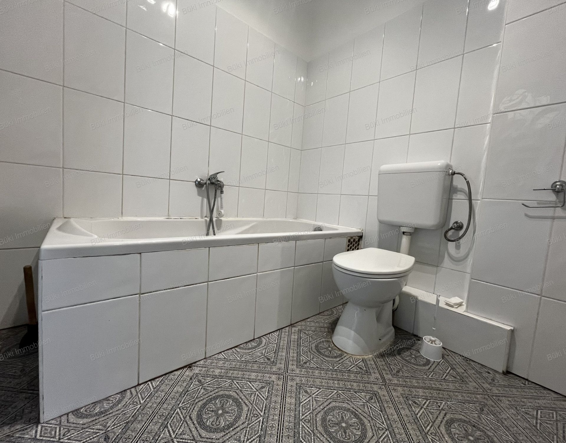 A fájl már létezik a célhelyen: import/kepek/vizjeles_5727444.jpg
For sale flat Miskolc  75 m<sup>2</sup> 46.9 millió Ft