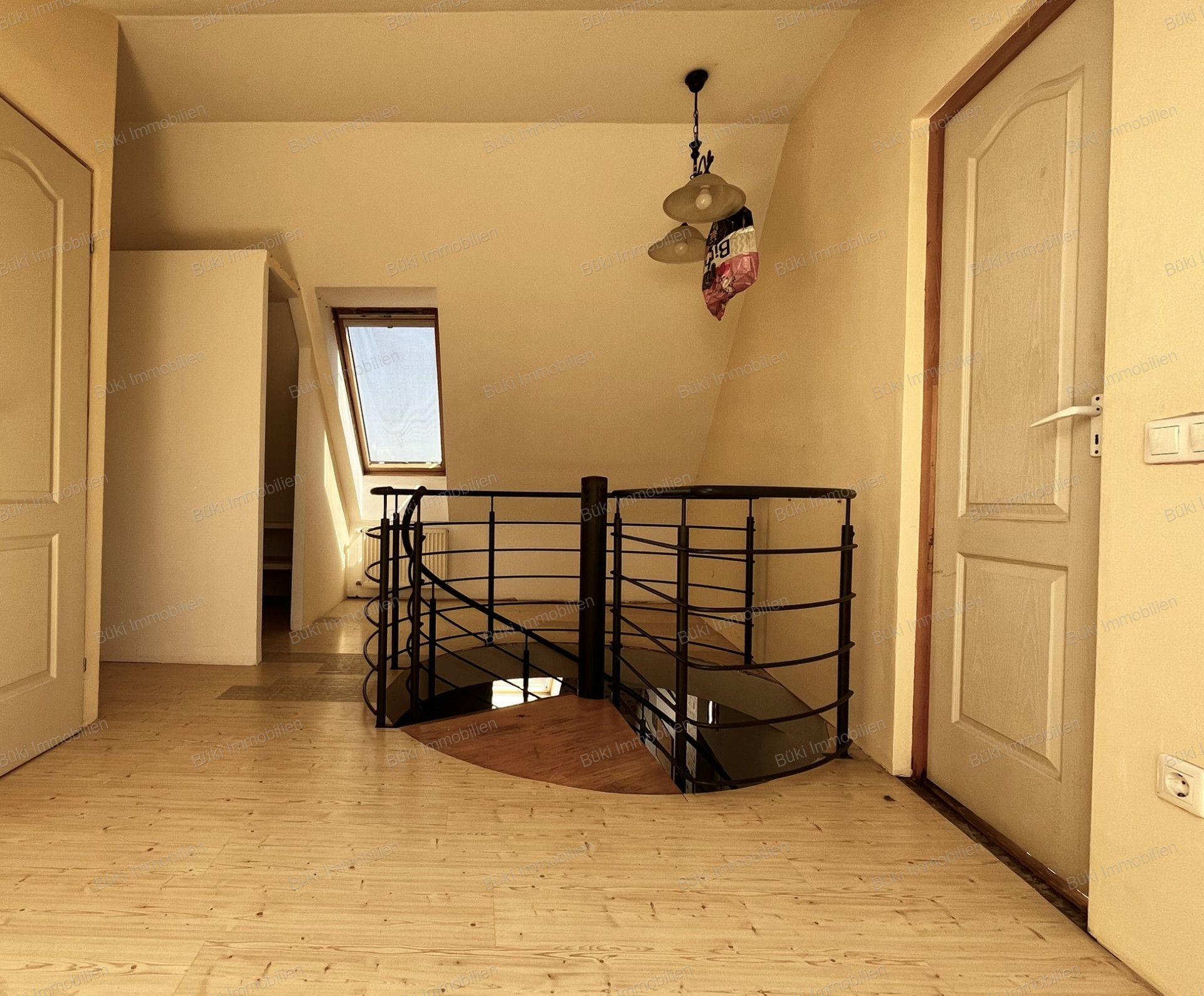 A fájl már létezik a célhelyen: import/kepek/vizjeles_5727446.jpg
For sale flat Miskolc  75 m<sup>2</sup> 46.9 millió Ft