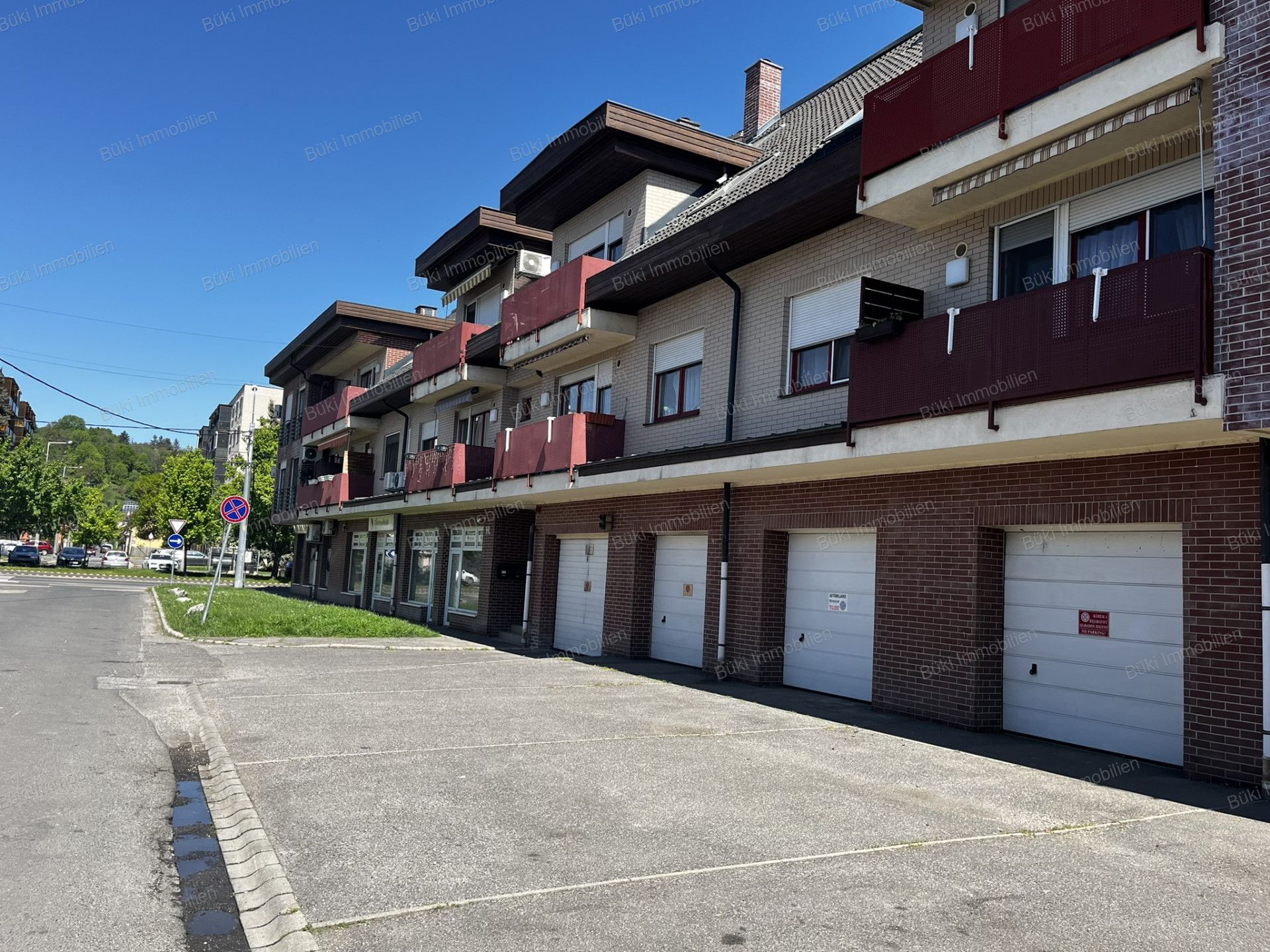 A fájl már létezik a célhelyen: import/kepek/vizjeles_5727455.jpg
For sale flat Miskolc  75 m<sup>2</sup> 46.9 millió Ft