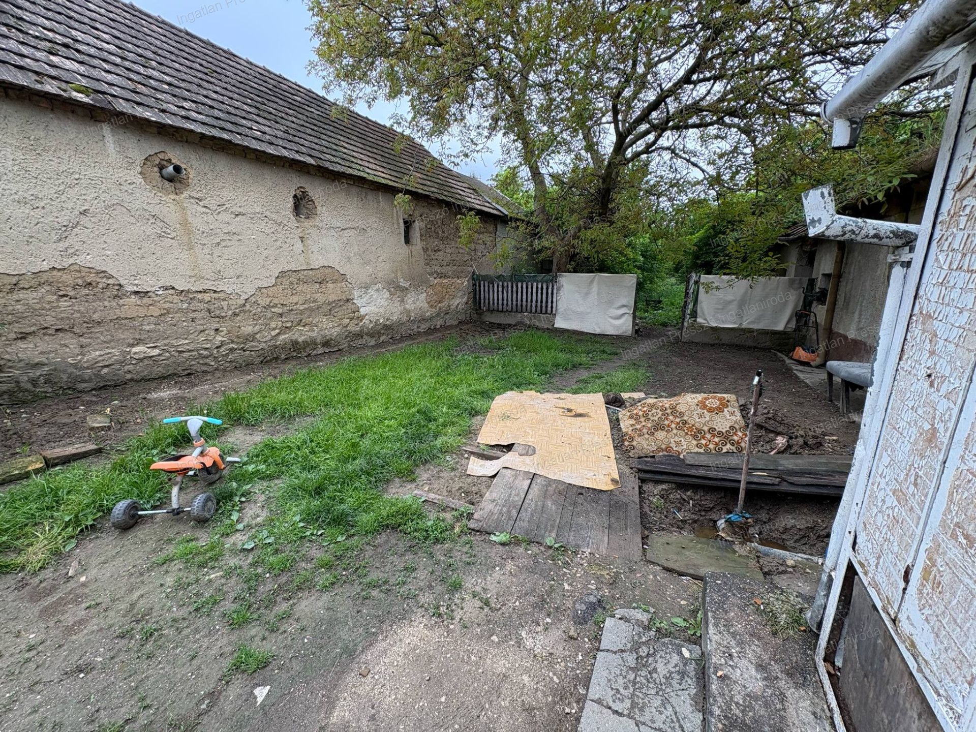 A fájl már létezik a célhelyen: import/kepek/vizjeles_5728188.jpg
Eladó Családi ház Gógánfa  90 m<sup>2</sup> 6.9 millió Ft