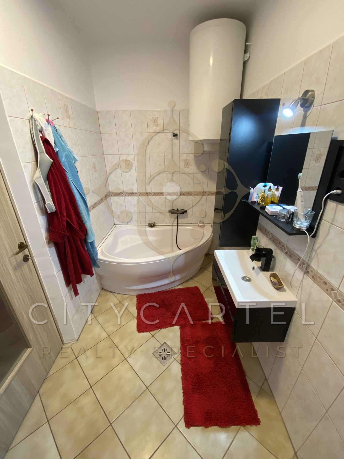 A fájl már létezik a célhelyen: import/kepek/vizjeles_5730062.jpg
Eladó Családi ház Balatonboglár  180 m<sup>2</sup> 79.9 millió Ft