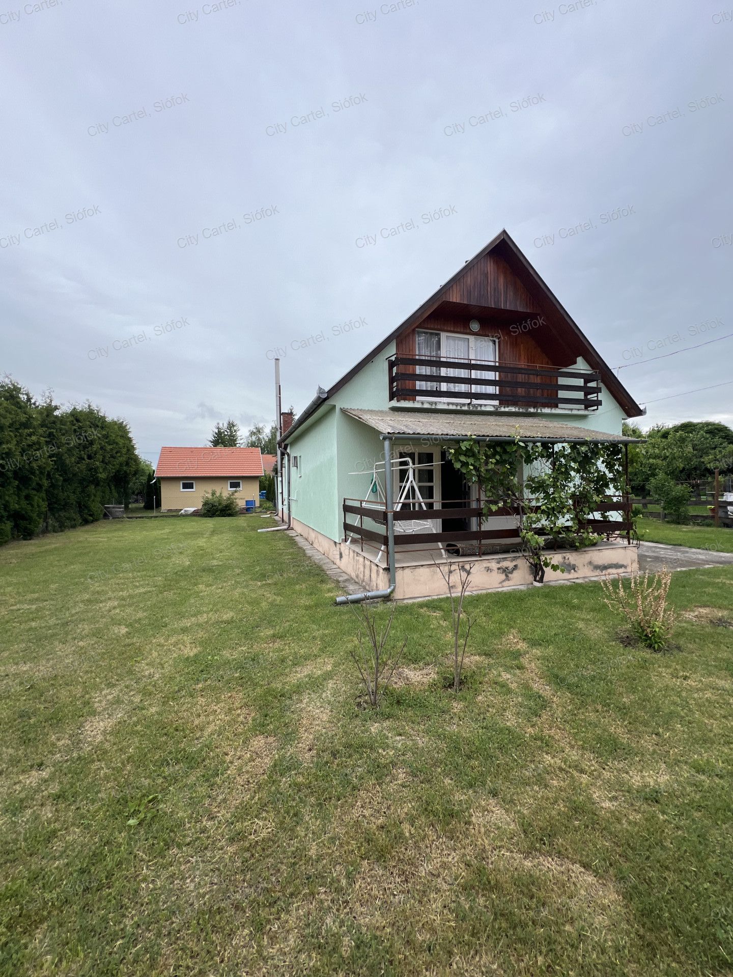 A fájl már létezik a célhelyen: import/kepek/vizjeles_5734070.jpg
Eladó Családi ház Balatonmáriafürdő  100 m<sup>2</sup> 65 millió Ft