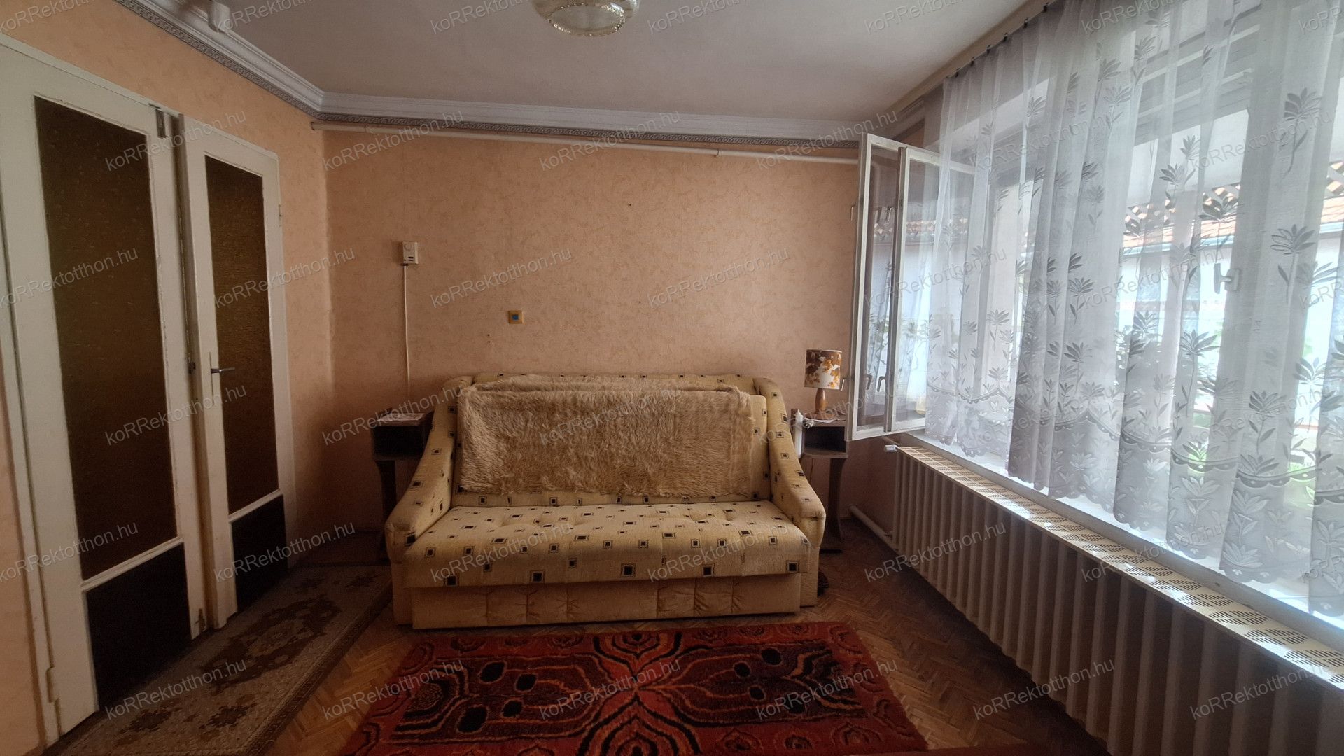 A fájl már létezik a célhelyen: import/kepek/vizjeles_5739439.jpg
Eladó Családi ház Jászberény  110 m<sup>2</sup> 36.99 millió Ft