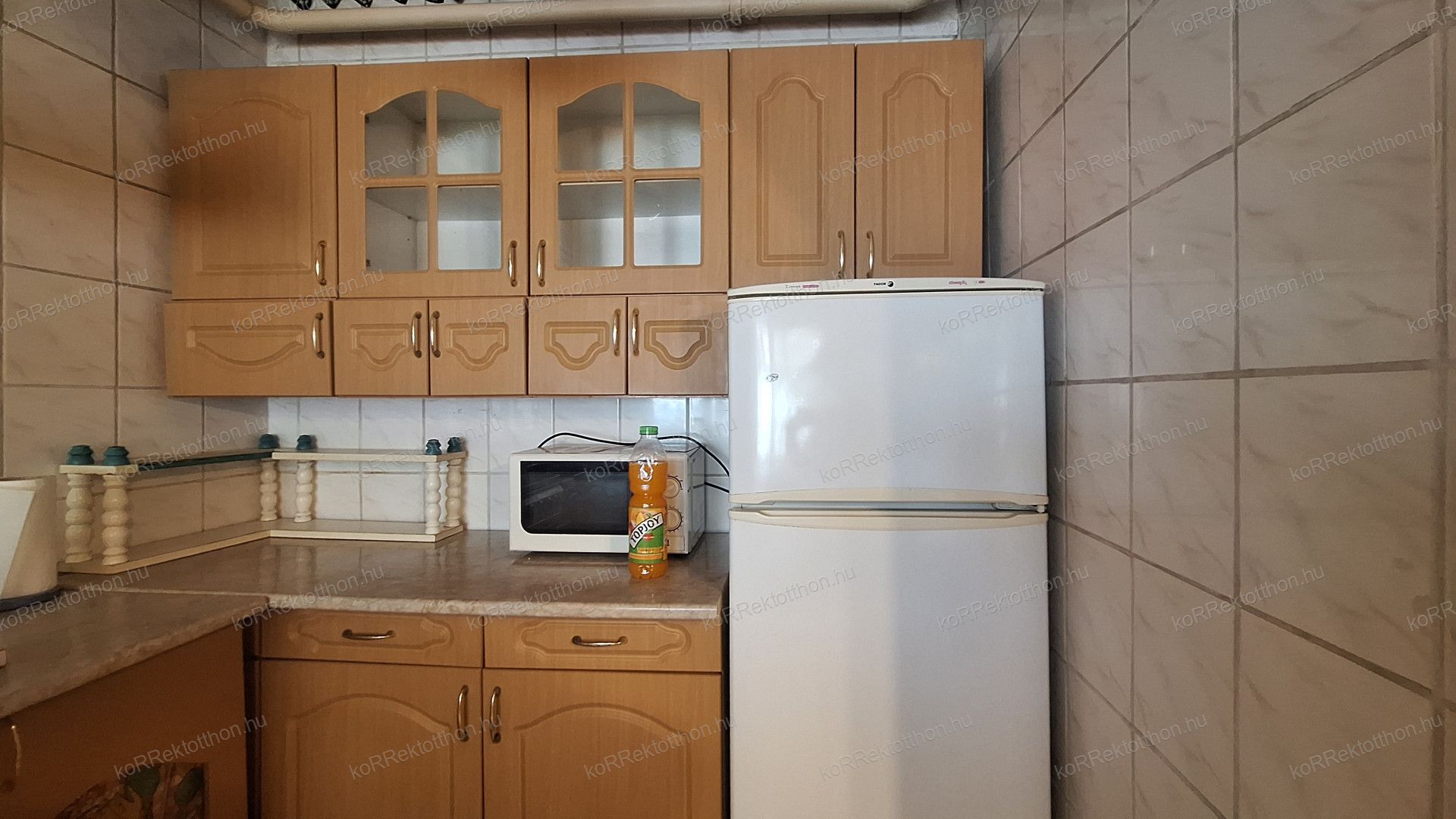 A fájl már létezik a célhelyen: import/kepek/vizjeles_5739443.jpg
Eladó Családi ház Jászberény  110 m<sup>2</sup> 36.99 millió Ft