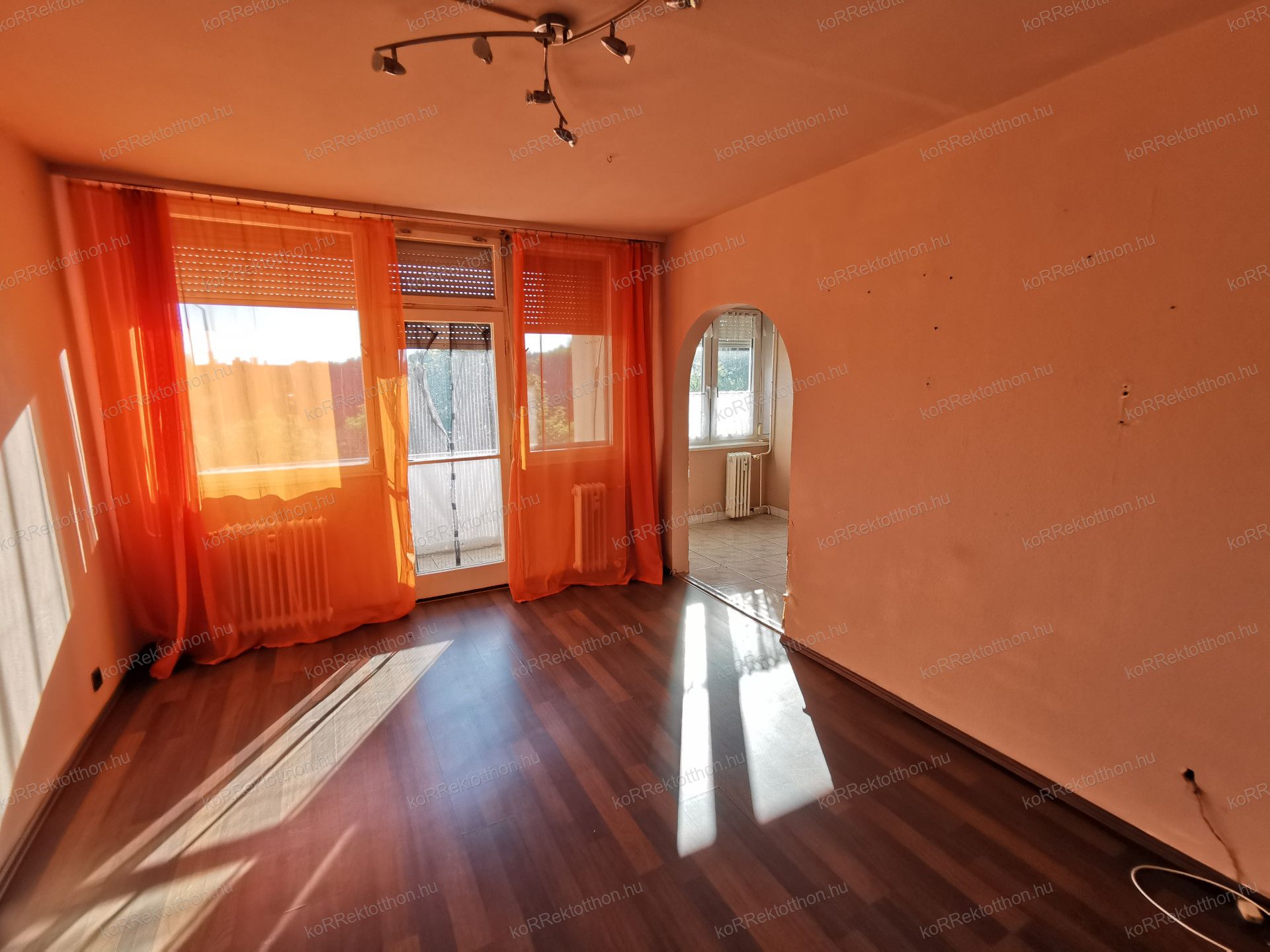 A fájl már létezik a célhelyen: import/kepek/vizjeles_5740744.jpg
Eladó Panellakás Jászberény  69 m<sup>2</sup> 37.9 millió Ft