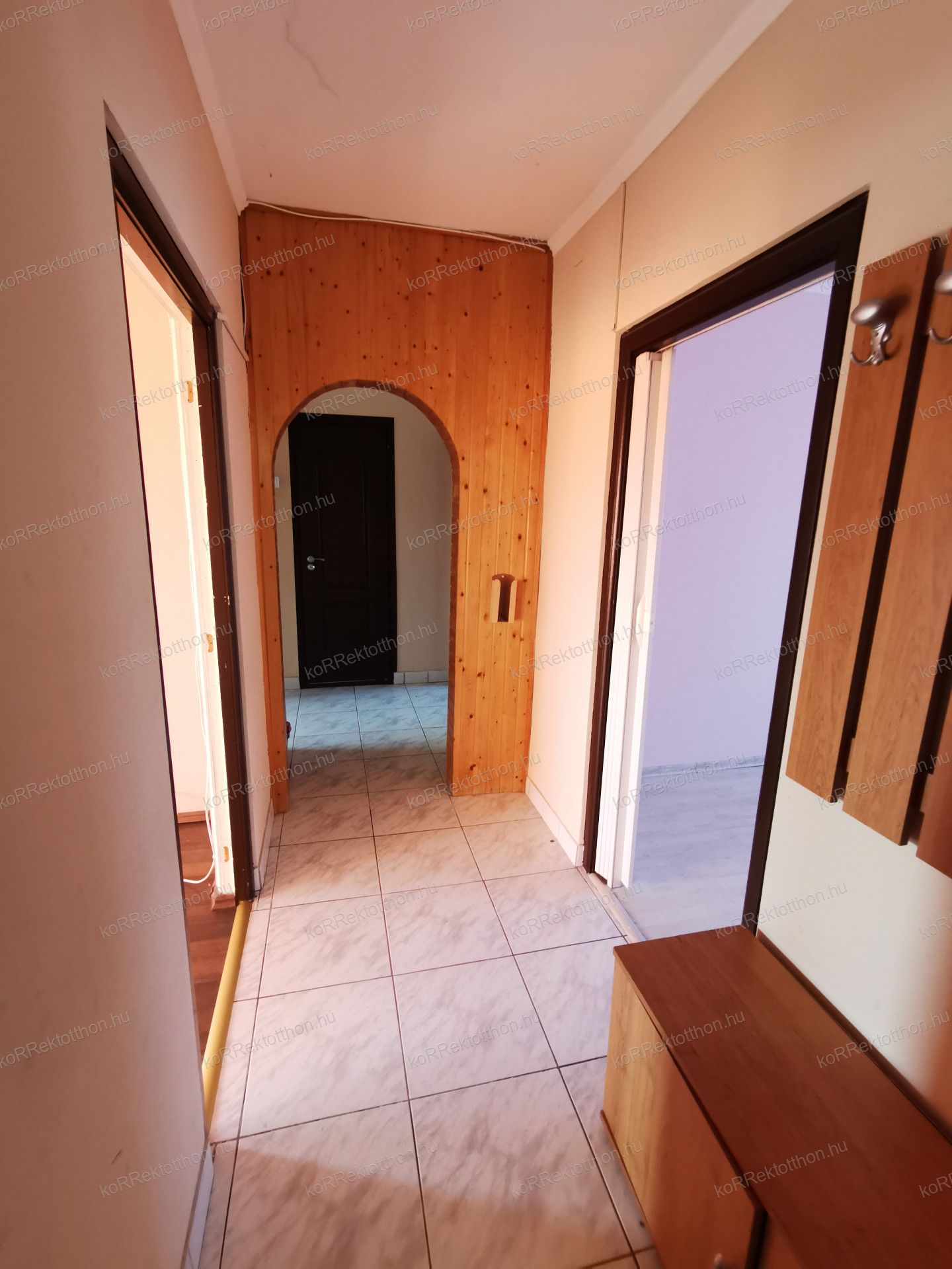 A fájl már létezik a célhelyen: import/kepek/vizjeles_5740759.jpg
Eladó Panellakás Jászberény  69 m<sup>2</sup> 37.9 millió Ft