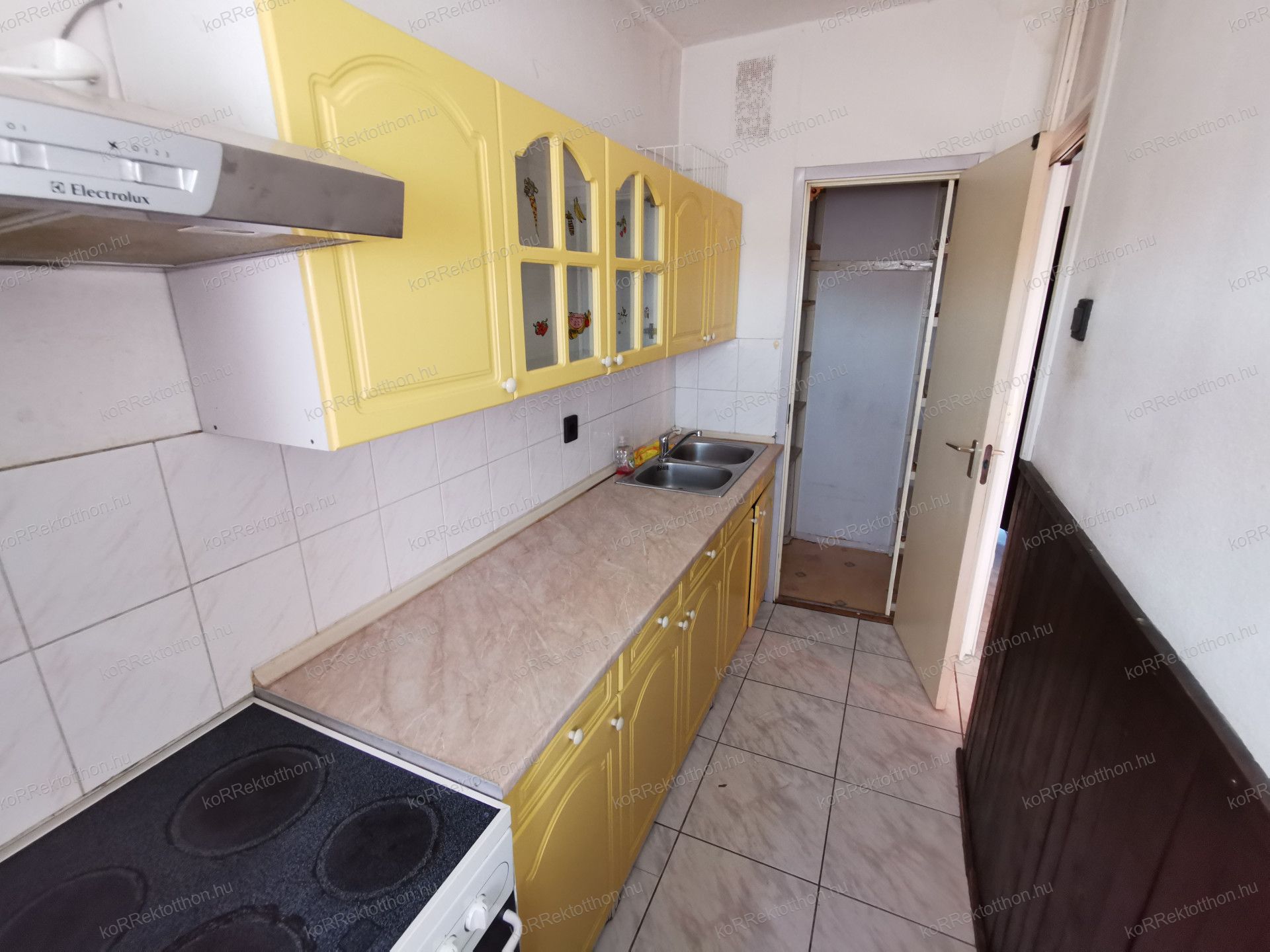 A fájl már létezik a célhelyen: import/kepek/vizjeles_5740762.jpg
Eladó Panellakás Jászberény  69 m<sup>2</sup> 37.9 millió Ft