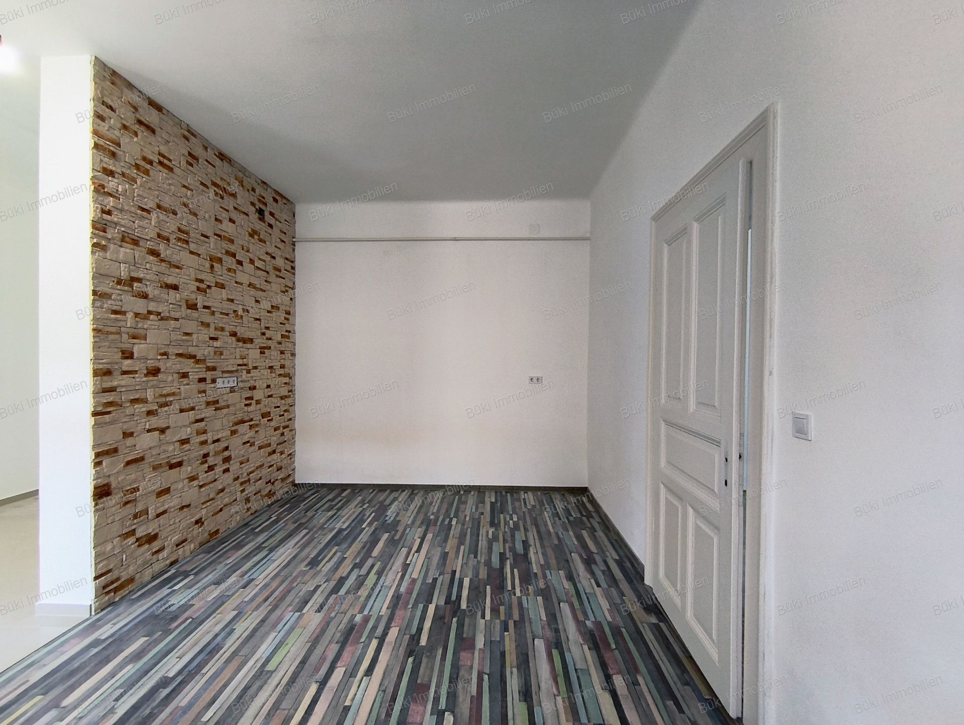 A fájl már létezik a célhelyen: import/kepek/vizjeles_5752627.jpg
For sale house Mezőberény  158 m<sup>2</sup> 29.7 millió Ft