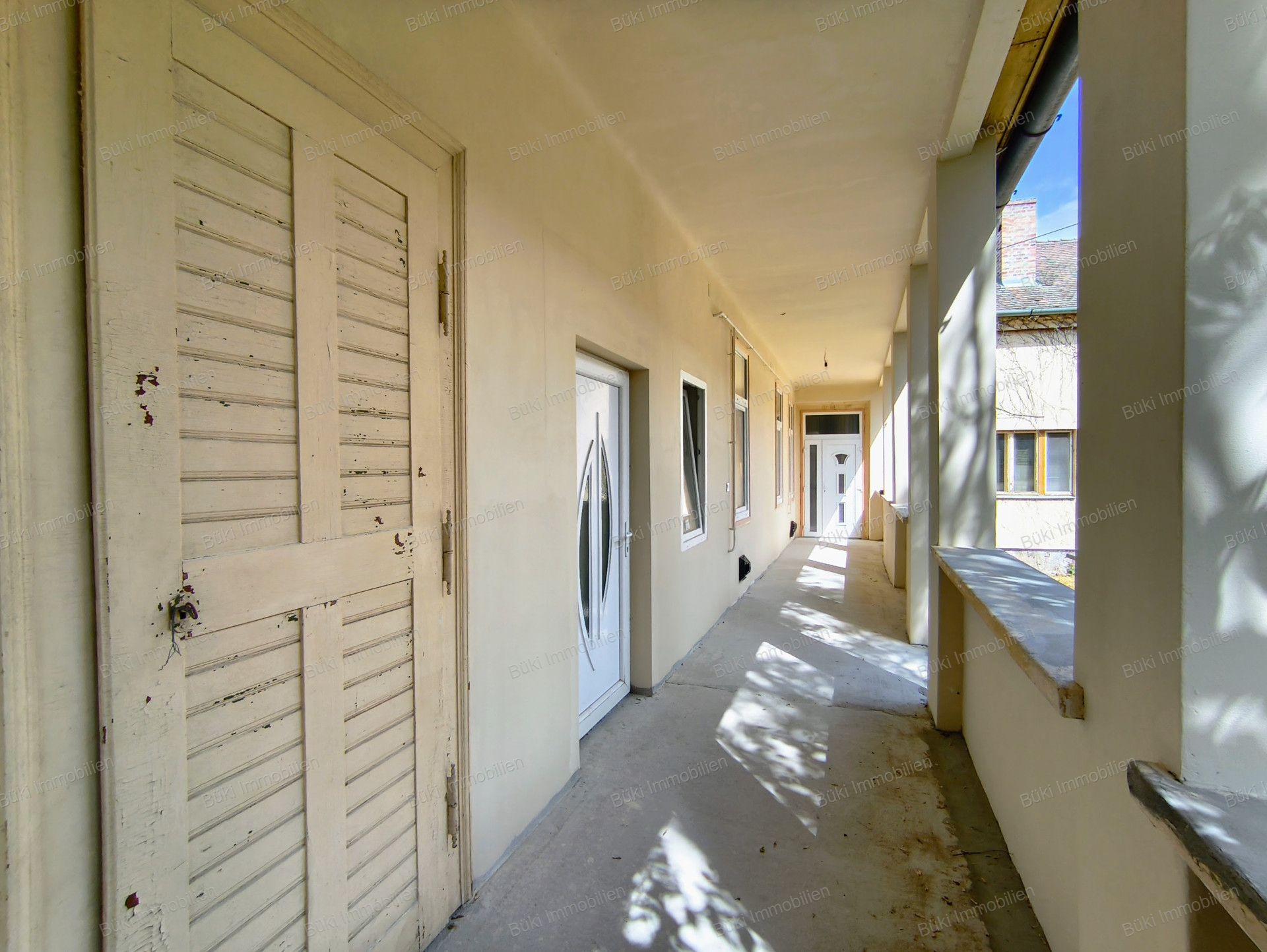 A fájl már létezik a célhelyen: import/kepek/vizjeles_5752630.jpg
For sale house Mezőberény  158 m<sup>2</sup> 29.7 millió Ft