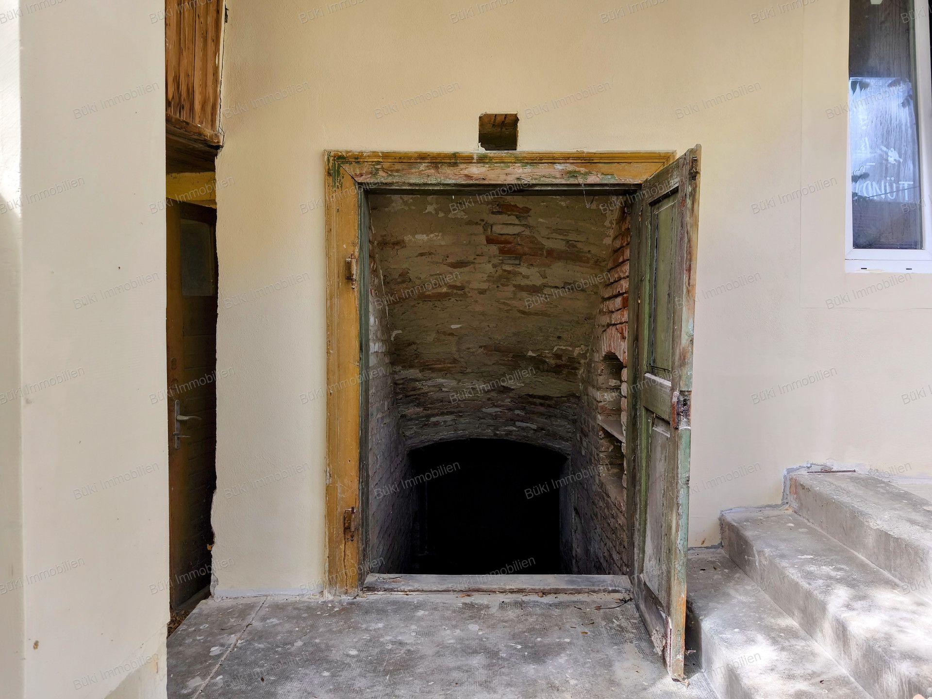 A fájl már létezik a célhelyen: import/kepek/vizjeles_5752638.jpg
For sale house Mezőberény  158 m<sup>2</sup> 29.7 millió Ft