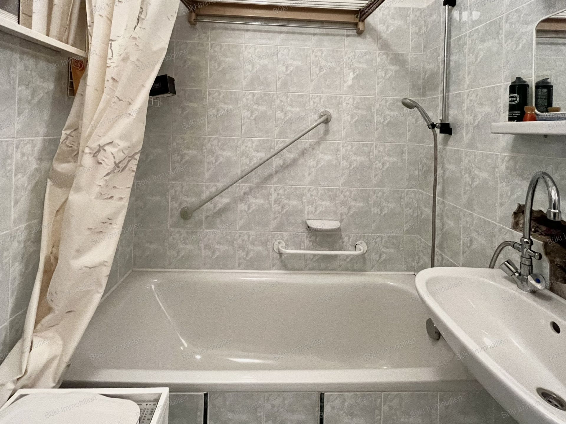A fájl már létezik a célhelyen: import/kepek/vizjeles_5753290.jpg
For sale flat Miskolc  61 m<sup>2</sup> 35.9 millió Ft