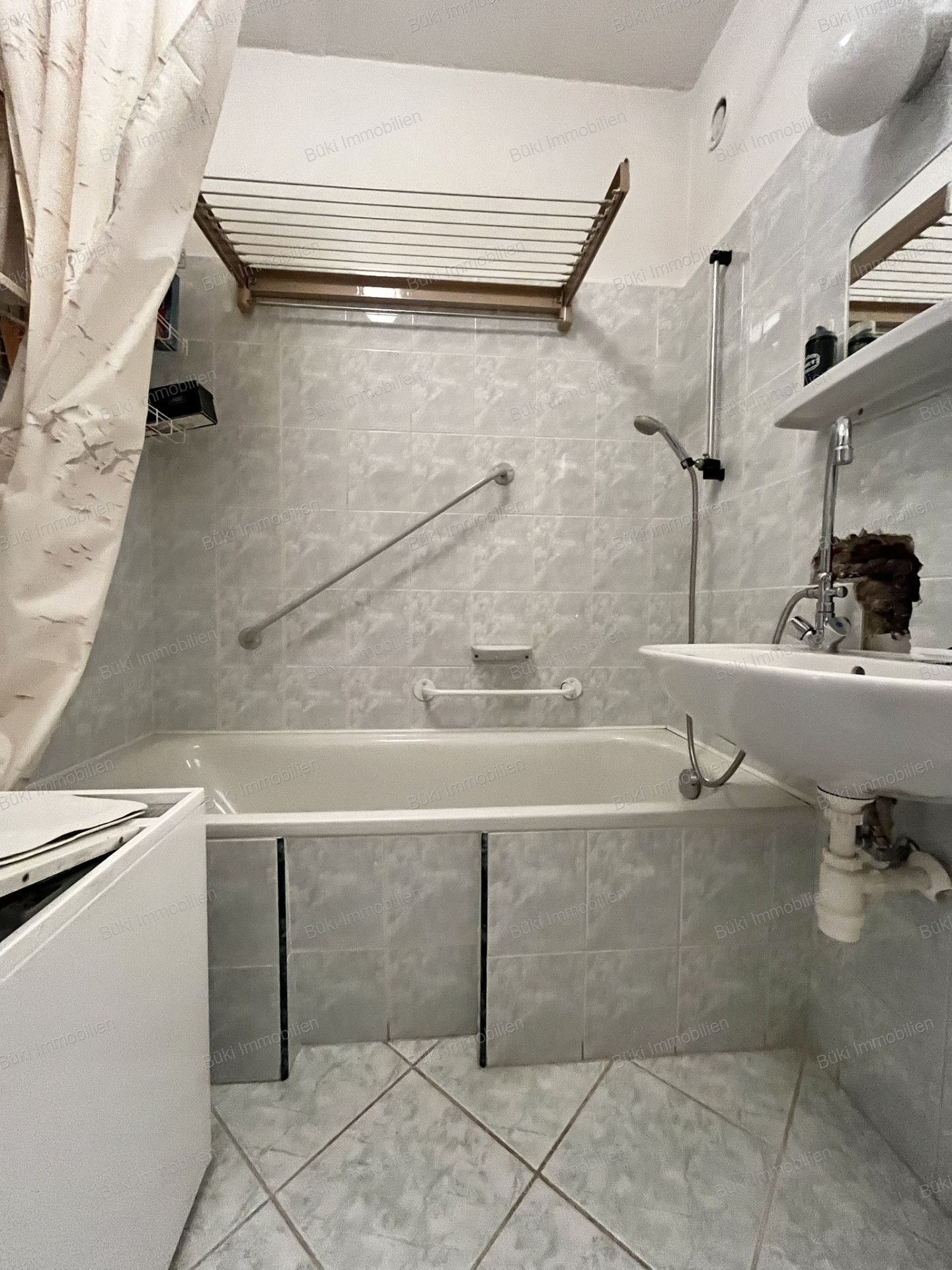 A fájl már létezik a célhelyen: import/kepek/vizjeles_5753291.jpg
For sale flat Miskolc  61 m<sup>2</sup> 35.9 millió Ft