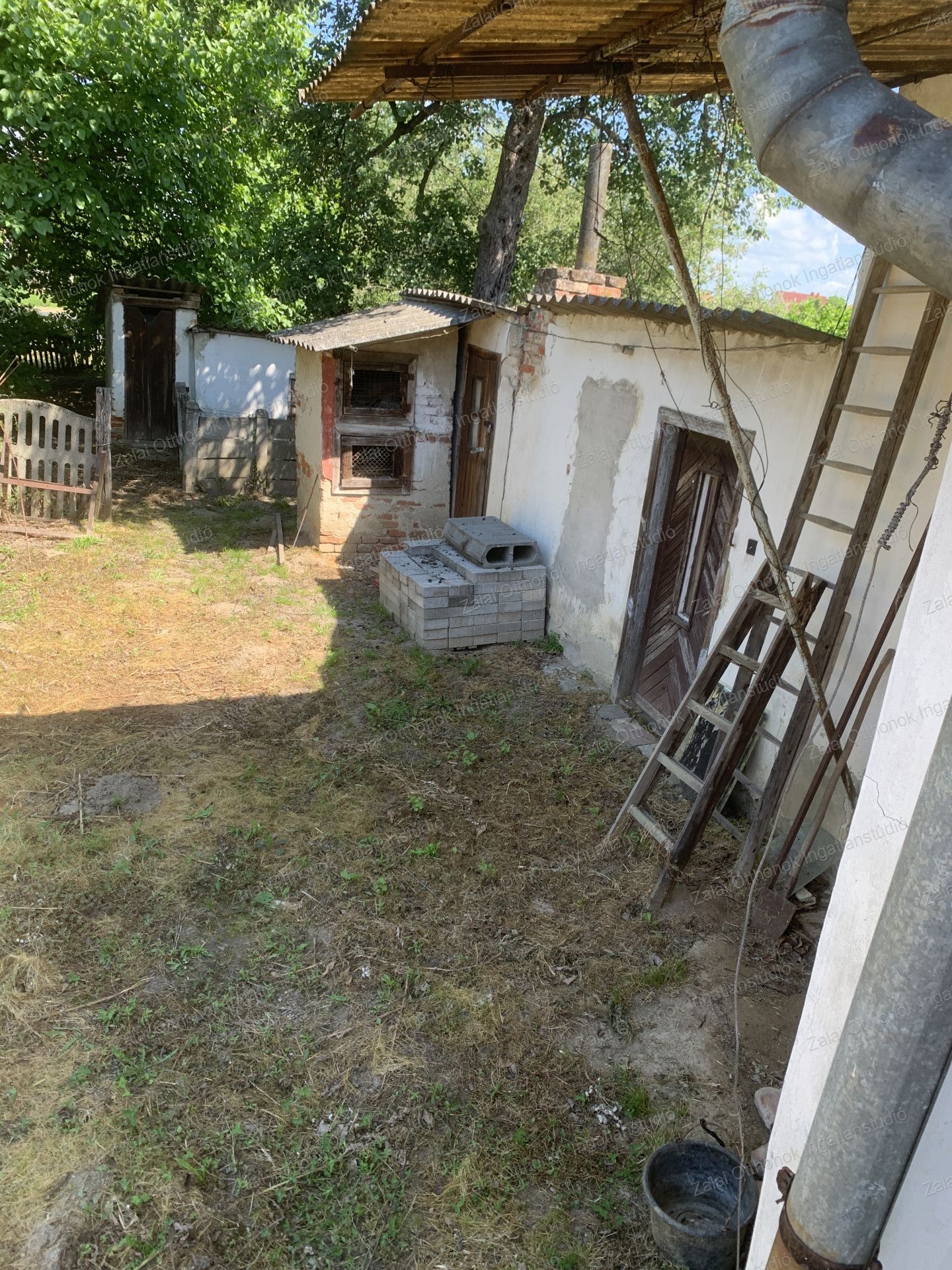 A fájl már létezik a célhelyen: import/kepek/vizjeles_5767488.jpg
For sale house Zalakomár  112 m<sup>2</sup> 14.9 millió Ft