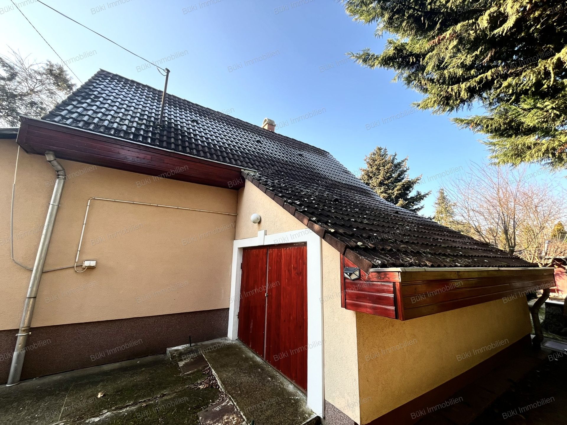 A fájl már létezik a célhelyen: import/kepek/vizjeles_5773037.jpg
For sale house Kisköre  138 m<sup>2</sup> 34.9 millió Ft