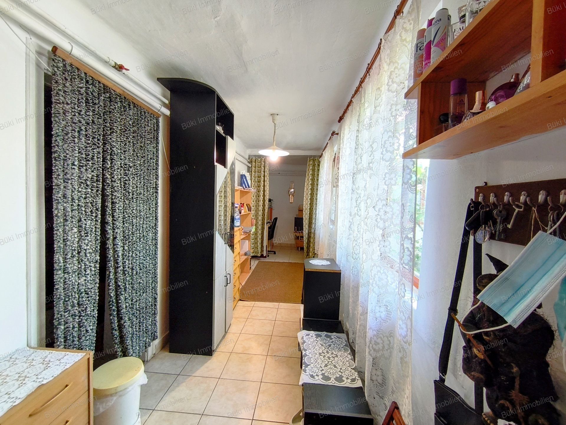 A fájl már létezik a célhelyen: import/kepek/vizjeles_5783383.jpg
For sale house Békéscsaba  130 m<sup>2</sup> 28.6 millió Ft