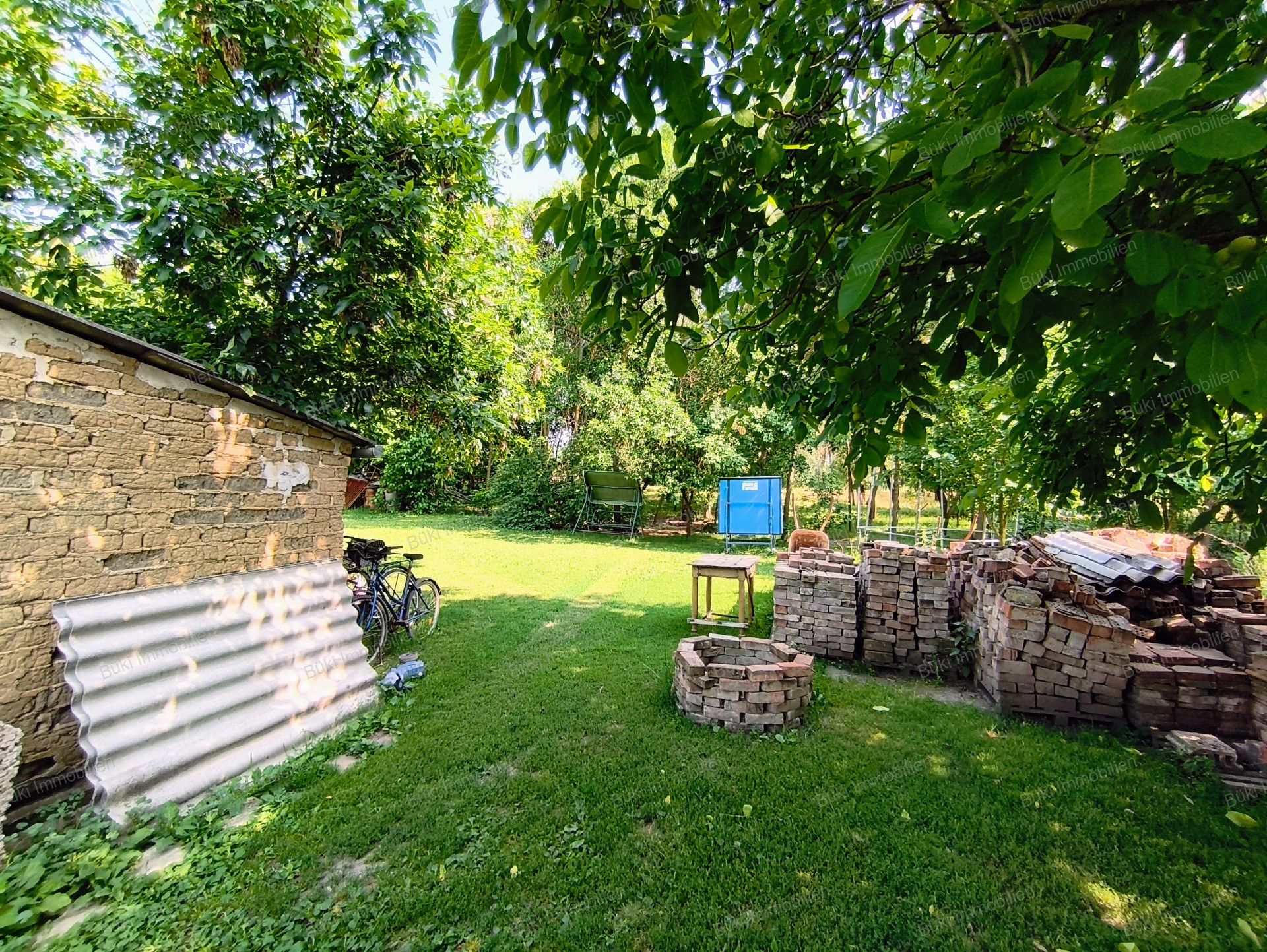 A fájl már létezik a célhelyen: import/kepek/vizjeles_5783392.jpg
For sale house Békéscsaba  130 m<sup>2</sup> 28.6 millió Ft