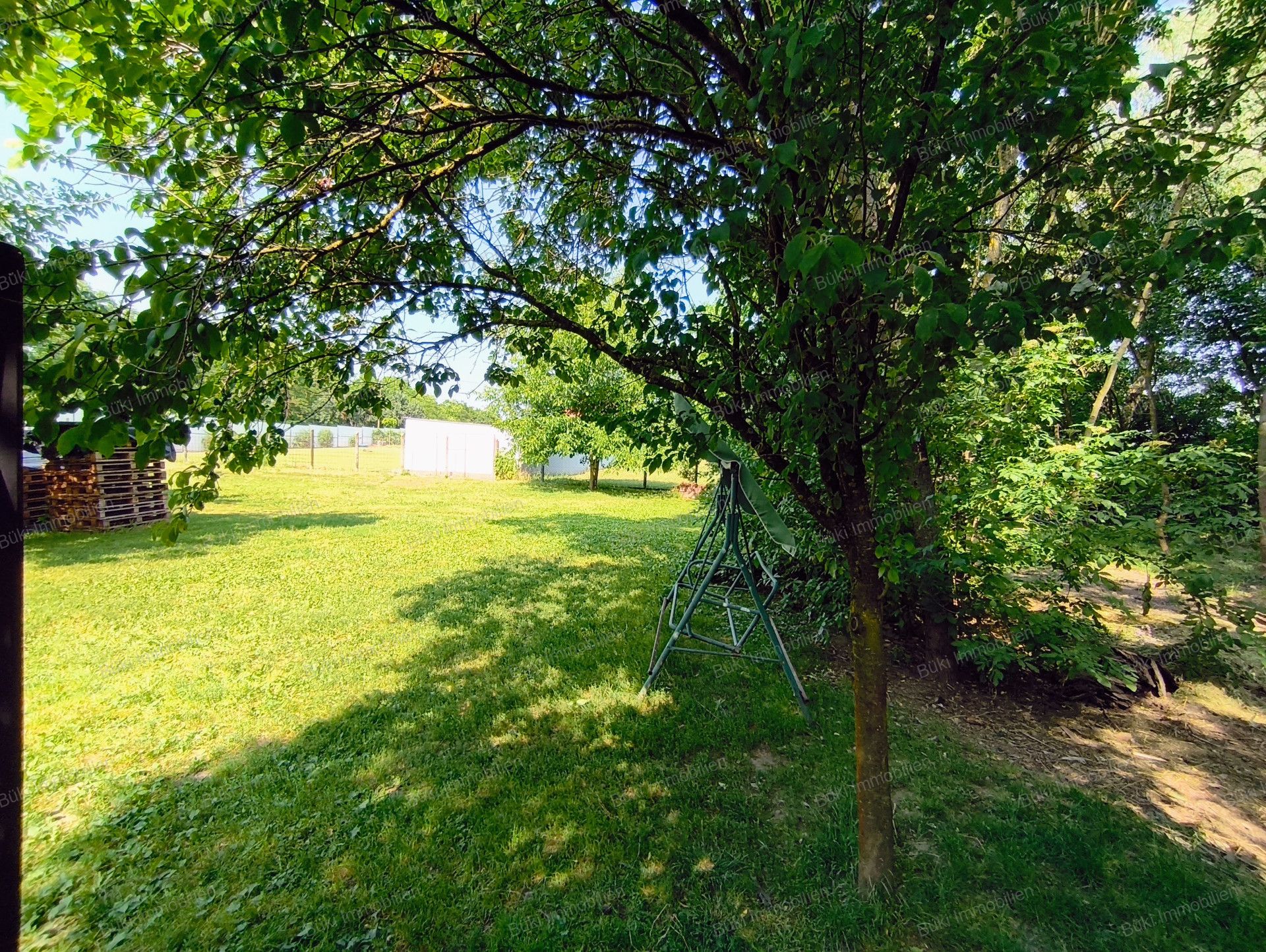 A fájl már létezik a célhelyen: import/kepek/vizjeles_5783393.jpg
For sale house Békéscsaba  130 m<sup>2</sup> 28.6 millió Ft
