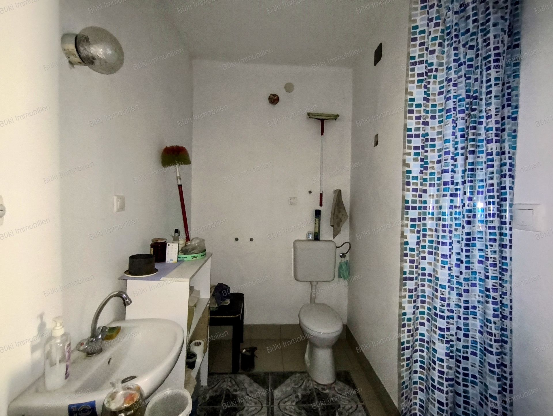 A fájl már létezik a célhelyen: import/kepek/vizjeles_5783399.jpg
For sale house Békéscsaba  130 m<sup>2</sup> 28.6 millió Ft