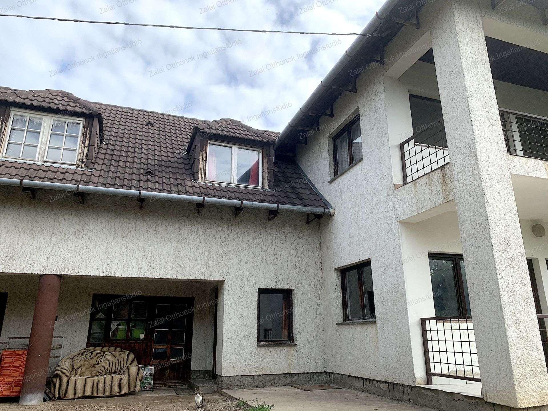 A fájl már létezik a célhelyen: import/kepek/vizjeles_5786046.jpg
For sale house Keszthely  400 m<sup>2</sup> 109 millió Ft