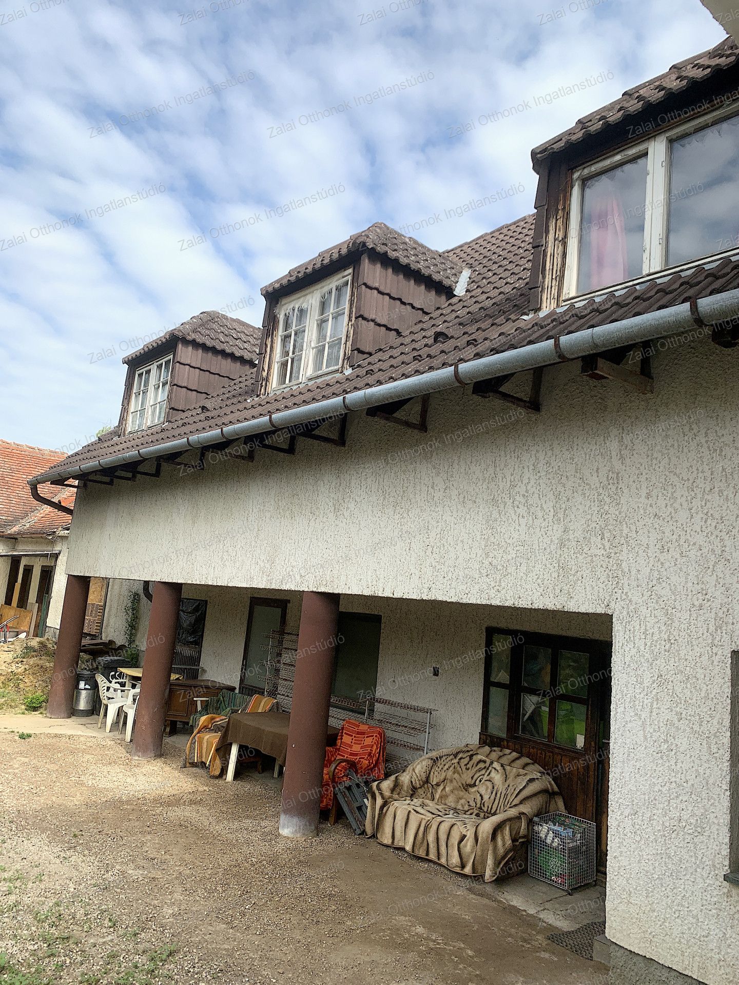 A fájl már létezik a célhelyen: import/kepek/vizjeles_5786066.jpg
For sale house Keszthely  400 m<sup>2</sup> 109 millió Ft