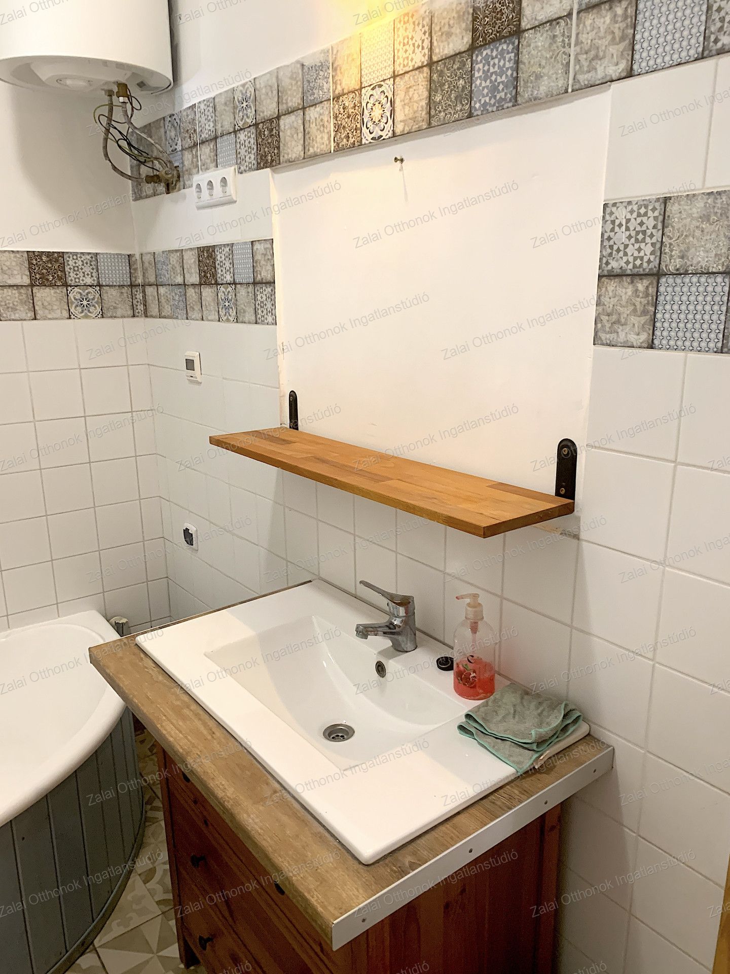 A fájl már létezik a célhelyen: import/kepek/vizjeles_5786134.jpg
For sale flat Keszthely  70 m<sup>2</sup> 67.9 millió Ft