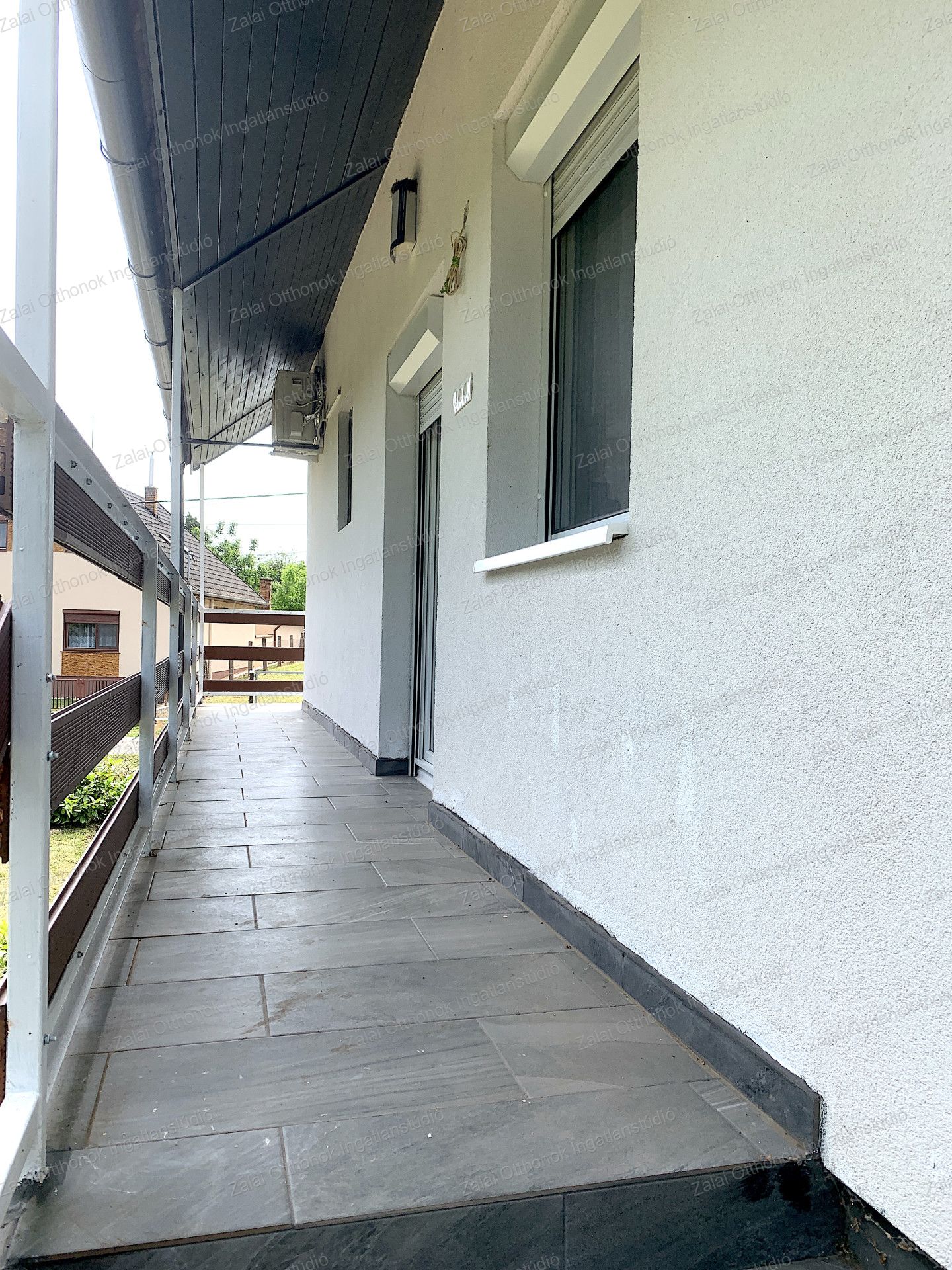 A fájl már létezik a célhelyen: import/kepek/vizjeles_5786379.jpg
For sale house Szőlősgyörök  115 m<sup>2</sup> 72.35 millió Ft