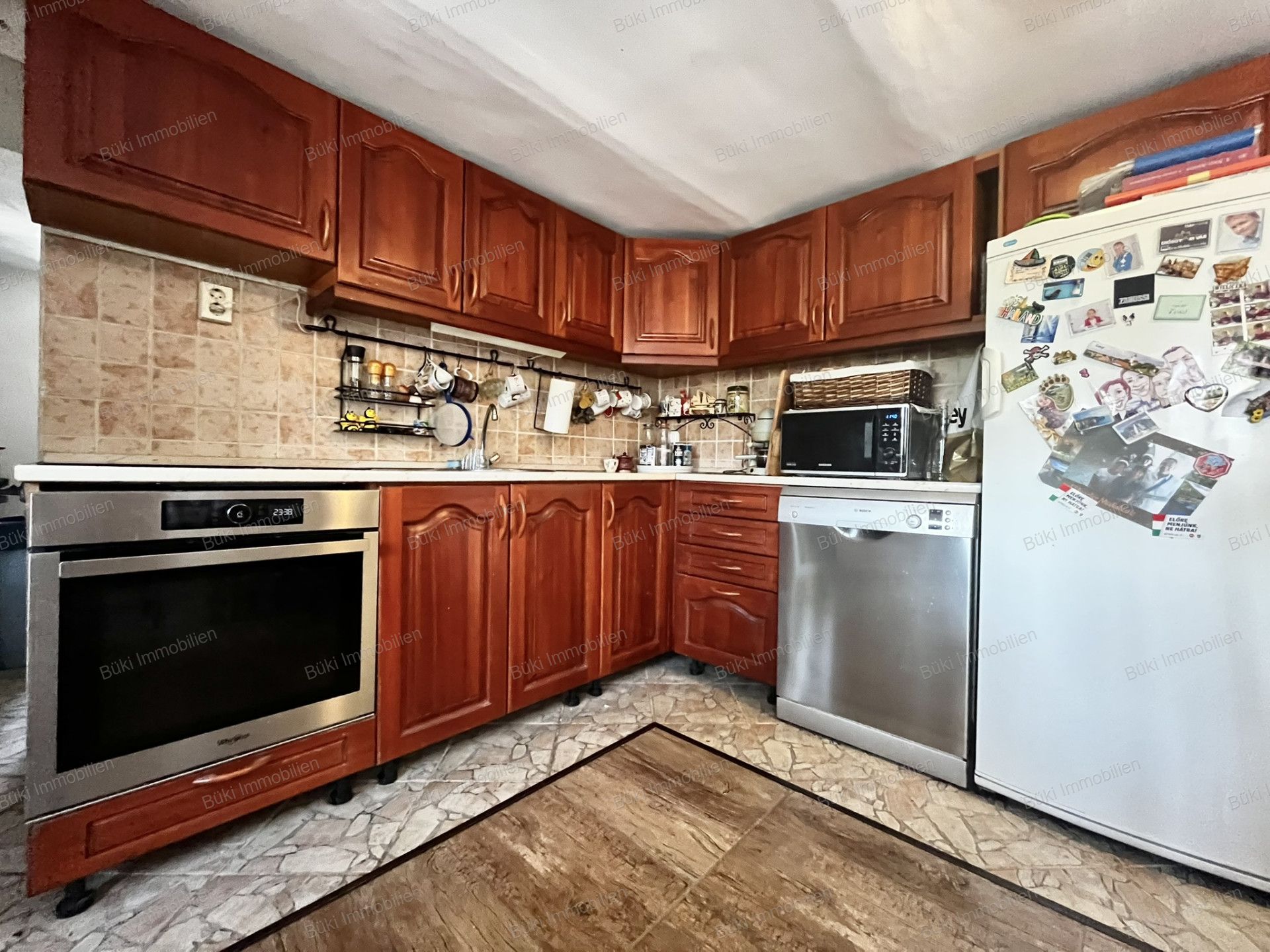 A fájl már létezik a célhelyen: import/kepek/vizjeles_5787109.jpg
For sale house Miskolc  167 m<sup>2</sup> 109 millió Ft
