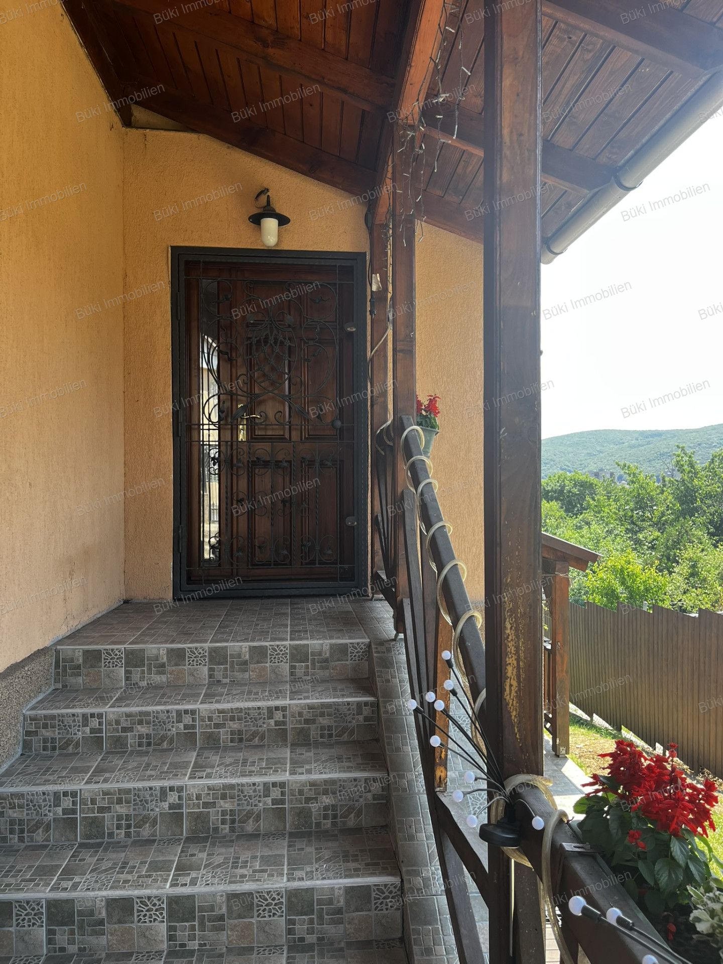 A fájl már létezik a célhelyen: import/kepek/vizjeles_5787120.jpg
For sale house Miskolc  167 m<sup>2</sup> 109 millió Ft