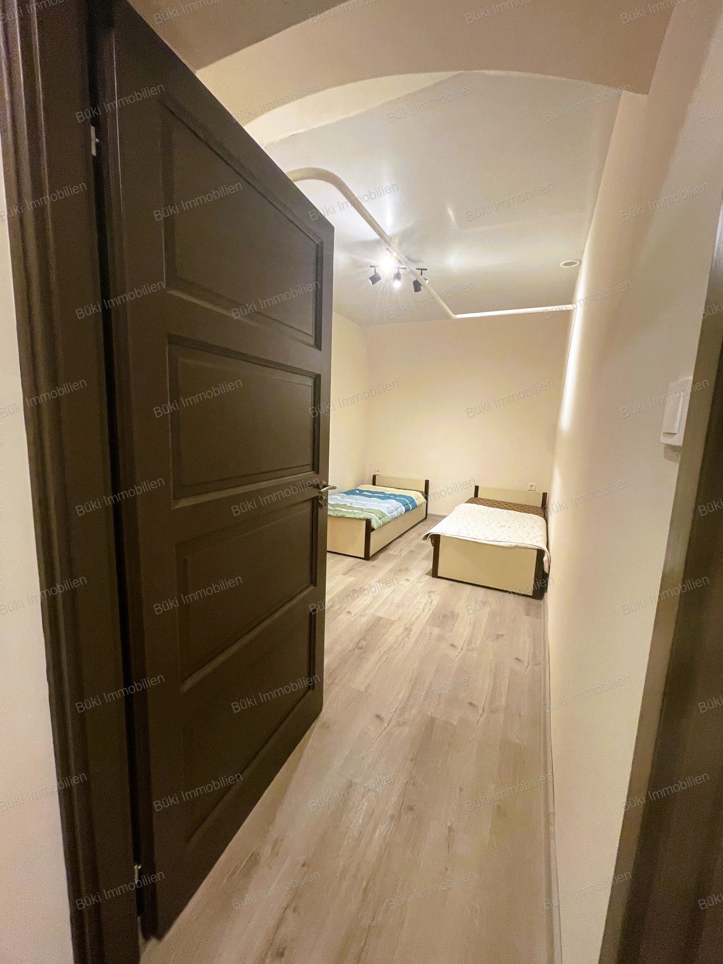 A fájl már létezik a célhelyen: import/kepek/vizjeles_5796188.jpg
For sale flat Budapest, VI. kerület  115 m<sup>2</sup> 92 millió Ft