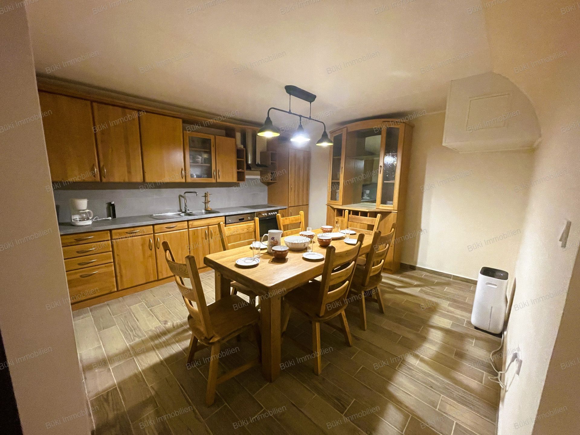 A fájl már létezik a célhelyen: import/kepek/vizjeles_5796191.jpg
For sale flat Budapest, VI. kerület  115 m<sup>2</sup> 92 millió Ft