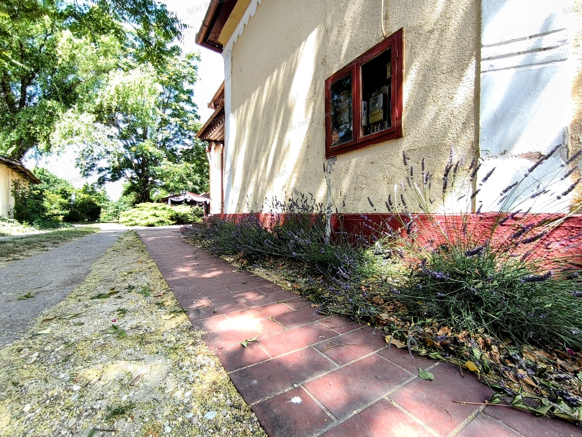 A fájl már létezik a célhelyen: import/kepek/vizjeles_5800263.jpg
For sale Hotel, guesthouse Füzesgyarmat  320 m<sup>2</sup> 42.5 millió Ft