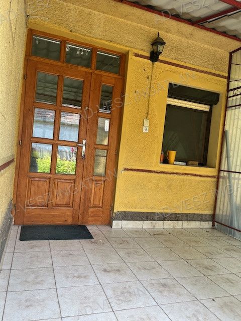 A fájl már létezik a célhelyen: import/kepek/vizjeles_5800742.jpg
Eladó Családi ház Dabas  64 m<sup>2</sup> 45.9 millió Ft