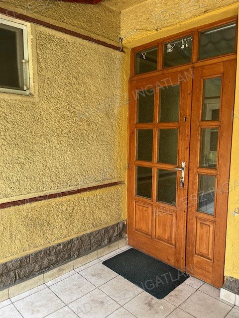 A fájl már létezik a célhelyen: import/kepek/vizjeles_5800743.jpg
Eladó Családi ház Dabas  64 m<sup>2</sup> 45.9 millió Ft