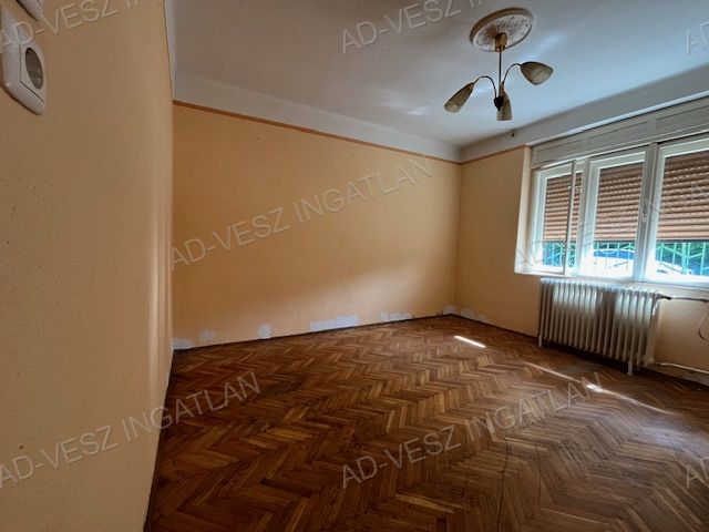 A fájl már létezik a célhelyen: import/kepek/vizjeles_5800744.jpg
Eladó Családi ház Dabas  64 m<sup>2</sup> 45.9 millió Ft