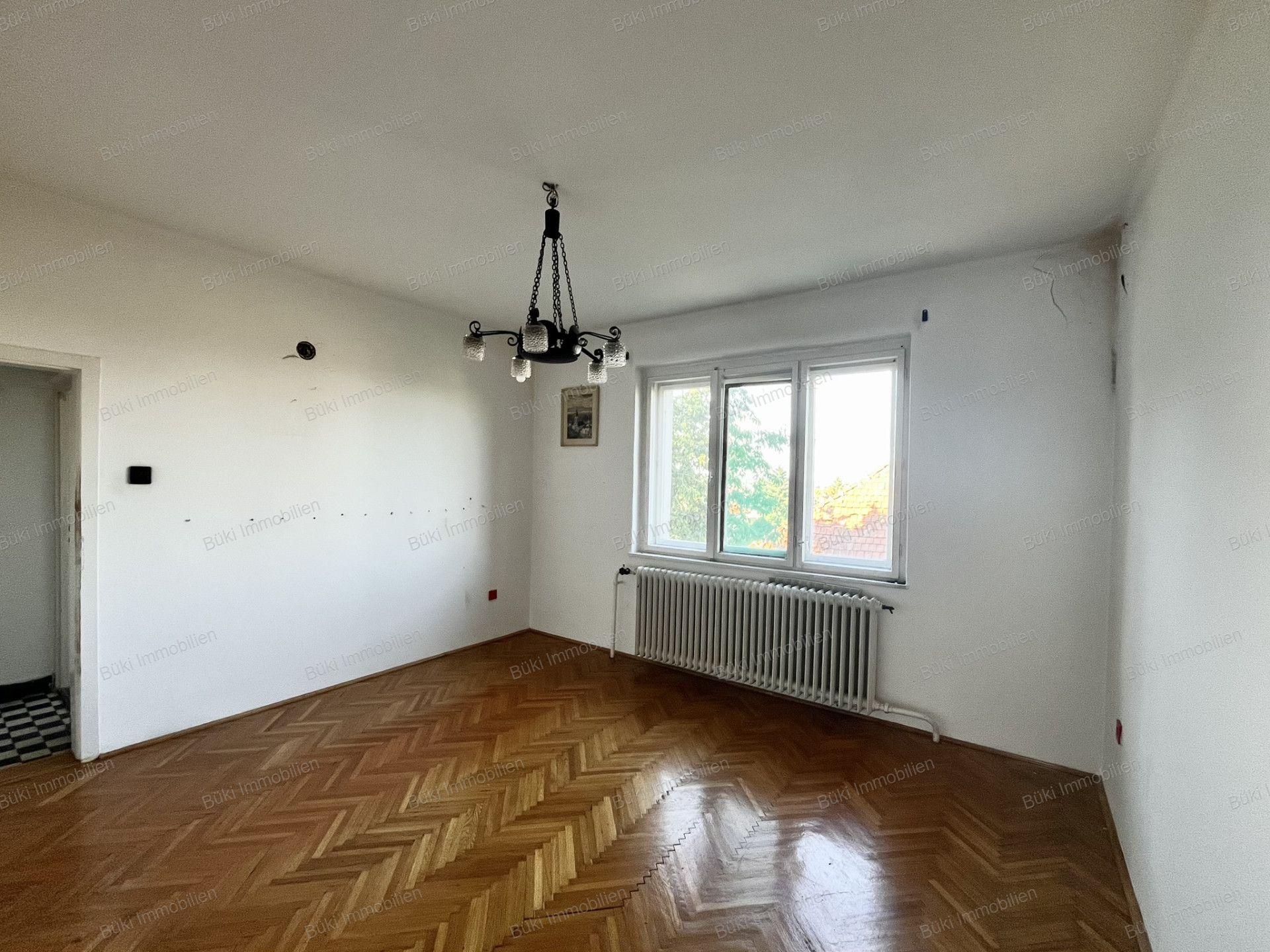 A fájl már létezik a célhelyen: import/kepek/vizjeles_5803583.jpg
For sale house Miskolc  160 m<sup>2</sup> 69.2 millió Ft