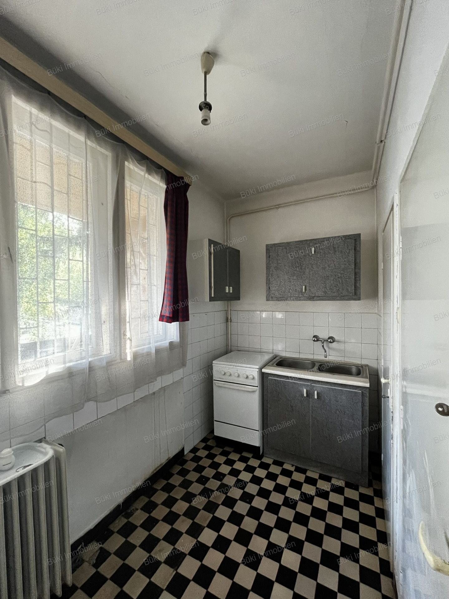 A fájl már létezik a célhelyen: import/kepek/vizjeles_5803584.jpg
For sale house Miskolc  160 m<sup>2</sup> 69.2 millió Ft