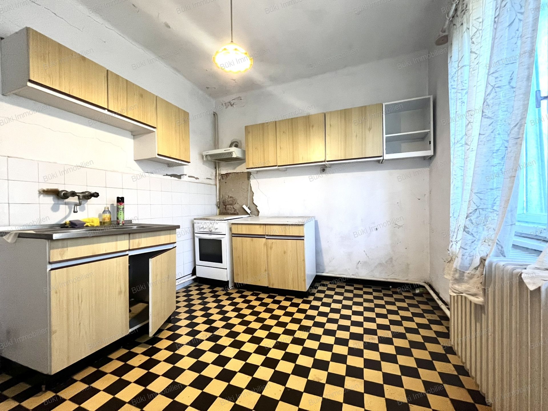 A fájl már létezik a célhelyen: import/kepek/vizjeles_5803597.jpg
For sale house Miskolc  160 m<sup>2</sup> 69.2 millió Ft