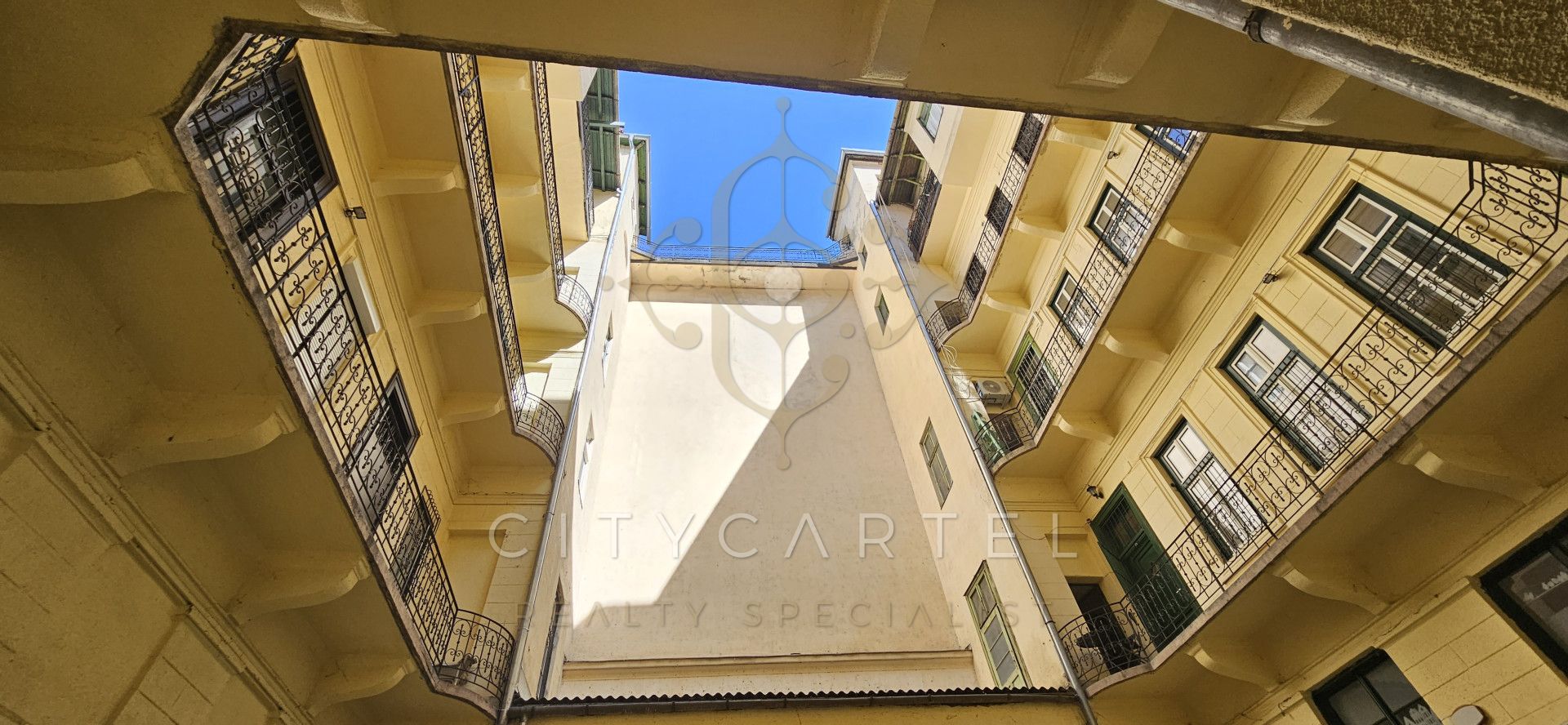 A fájl már létezik a célhelyen: import/kepek/vizjeles_5803899.jpg
Eladó Téglalakás Budapest, VI. kerület  86 m<sup>2</sup> 140 millió Ft