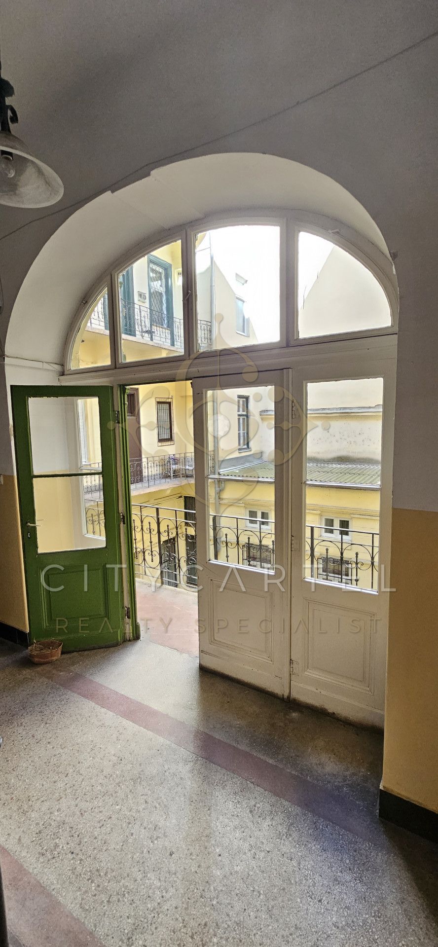 A fájl már létezik a célhelyen: import/kepek/vizjeles_5803904.jpg
Eladó Téglalakás Budapest, VI. kerület  86 m<sup>2</sup> 140 millió Ft