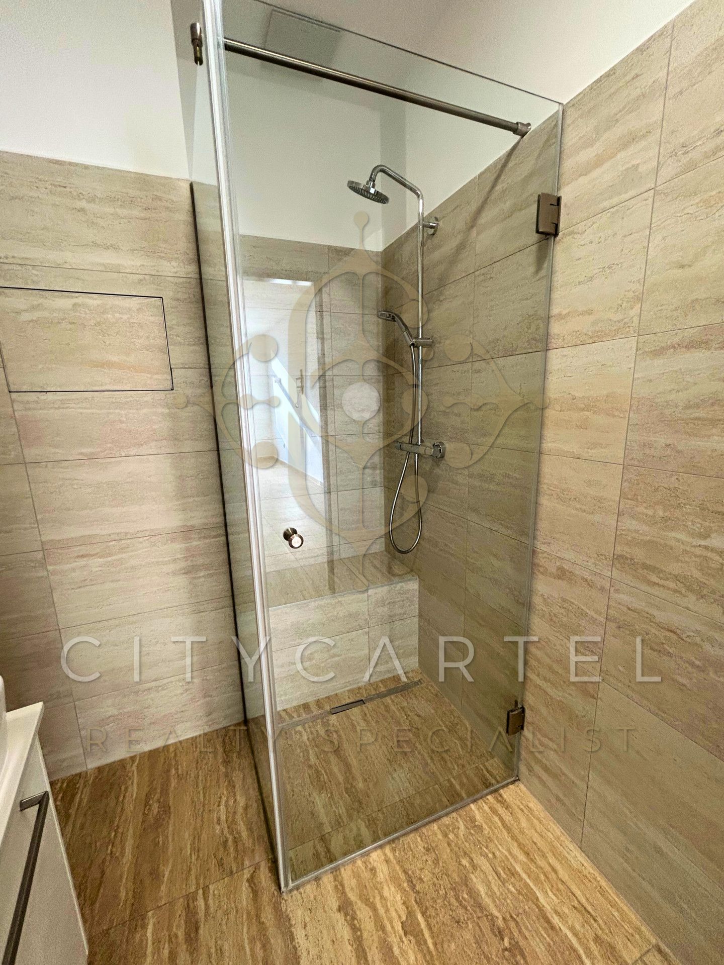 A fájl már létezik a célhelyen: import/kepek/vizjeles_5804645.jpg
Eladó Téglalakás Budapest, II. kerület  65 m<sup>2</sup> 890 EUR
