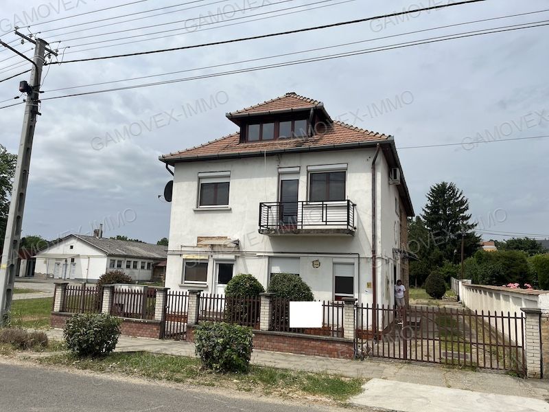 A fájl már létezik a célhelyen: import/kepek/vizjeles_5804668.jpg
Eladó Társasház Dombóvár  234 m<sup>2</sup> 59.991 millió Ft