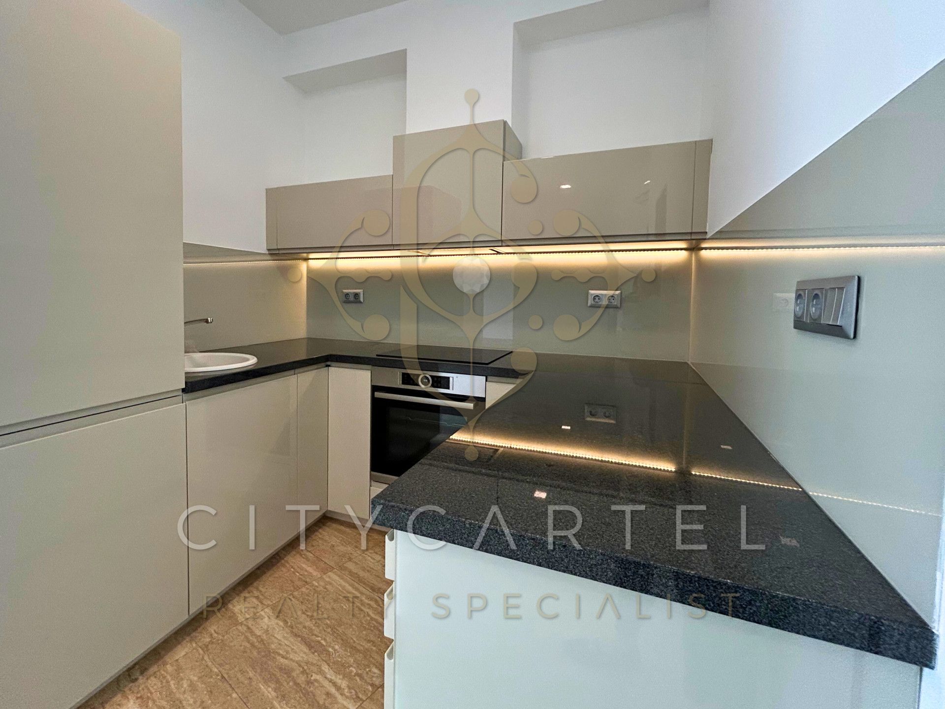 A fájl már létezik a célhelyen: import/kepek/vizjeles_5804835.jpg
Eladó Téglalakás Budapest, II. kerület  65 m<sup>2</sup> 890 EUR