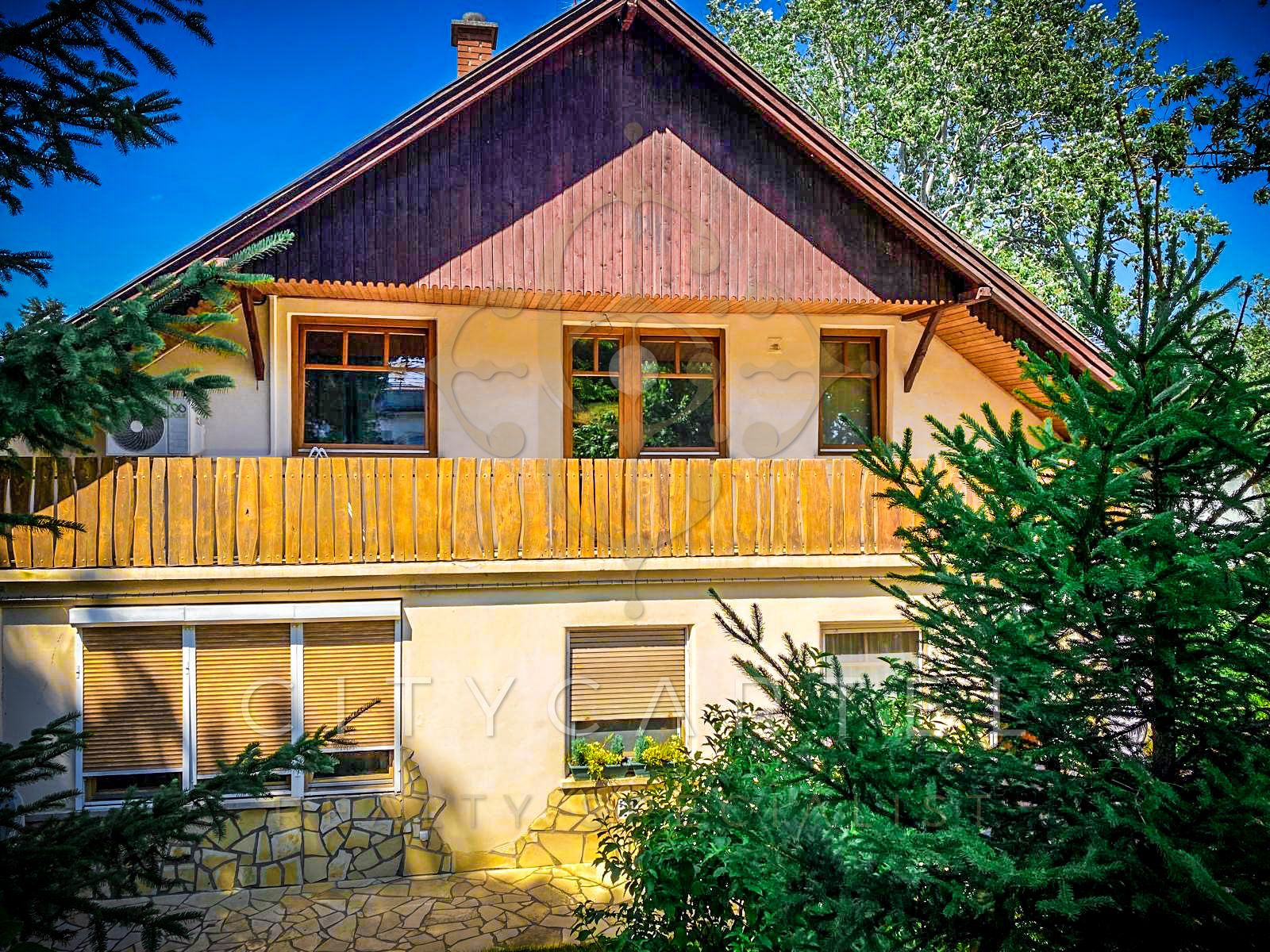 A fájl már létezik a célhelyen: import/kepek/vizjeles_5805277.jpg
Eladó Családi ház Érd  300 m<sup>2</sup> 256 millió Ft