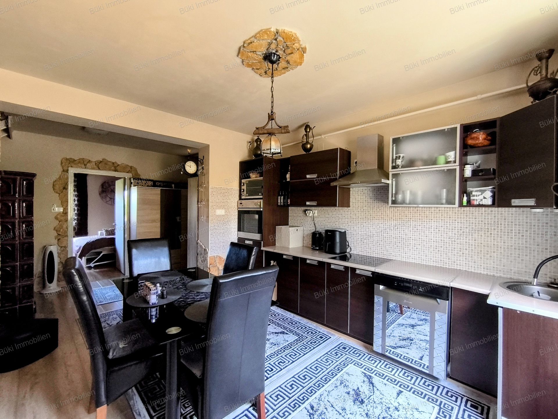 A fájl már létezik a célhelyen: import/kepek/vizjeles_5805637.jpg
For sale house Békéscsaba  128 m<sup>2</sup> 72.5 millió Ft