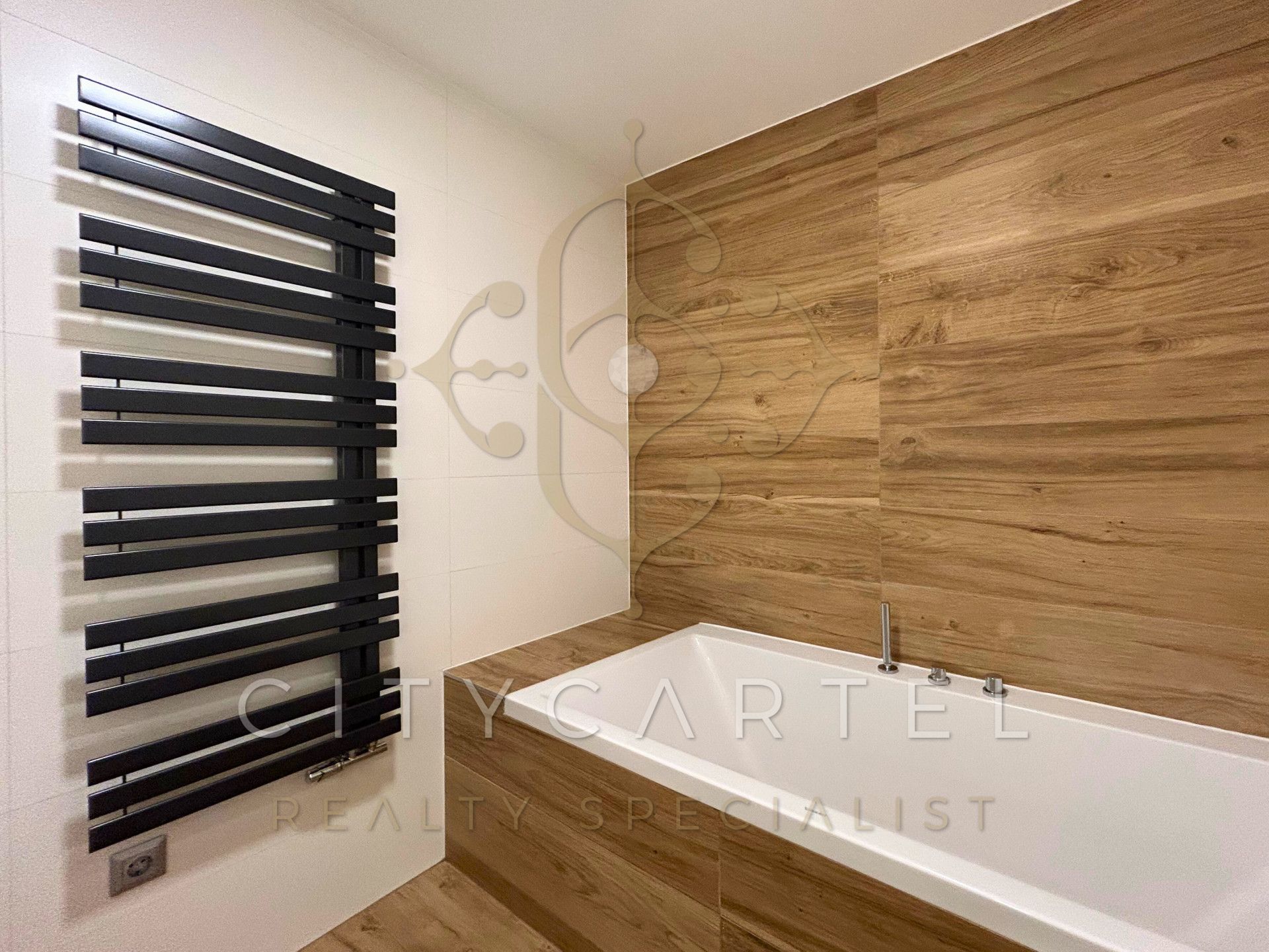 A fájl már létezik a célhelyen: import/kepek/vizjeles_5805736.jpg
Eladó Téglalakás Budapest, VII. kerület  72 m<sup>2</sup> 125 millió Ft